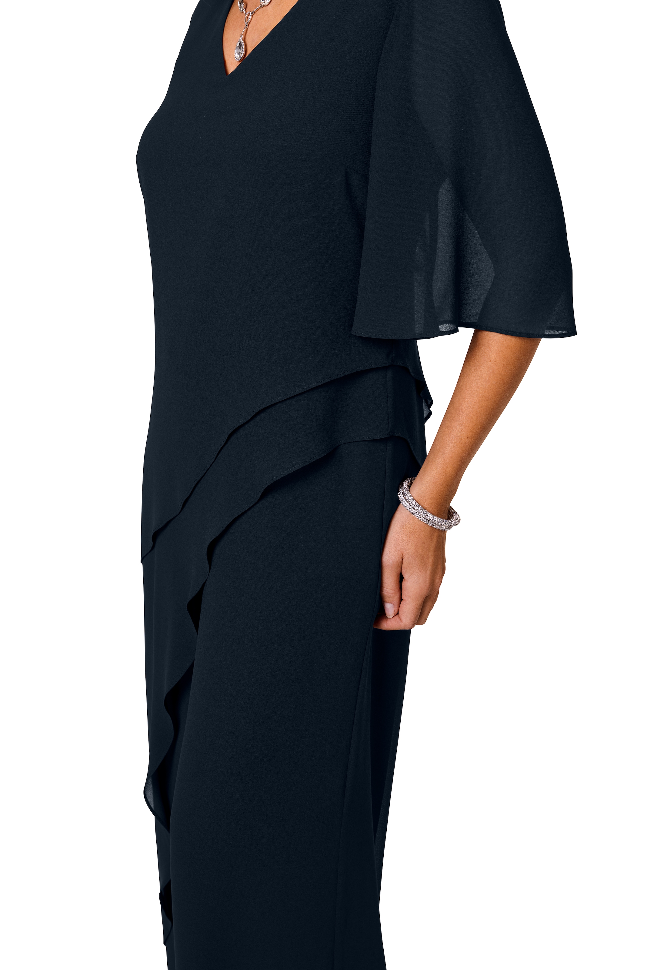 HERMANN LANGE Collection Jumpsuit, mit extra weitem Bein und asymmetrischem Schnitt