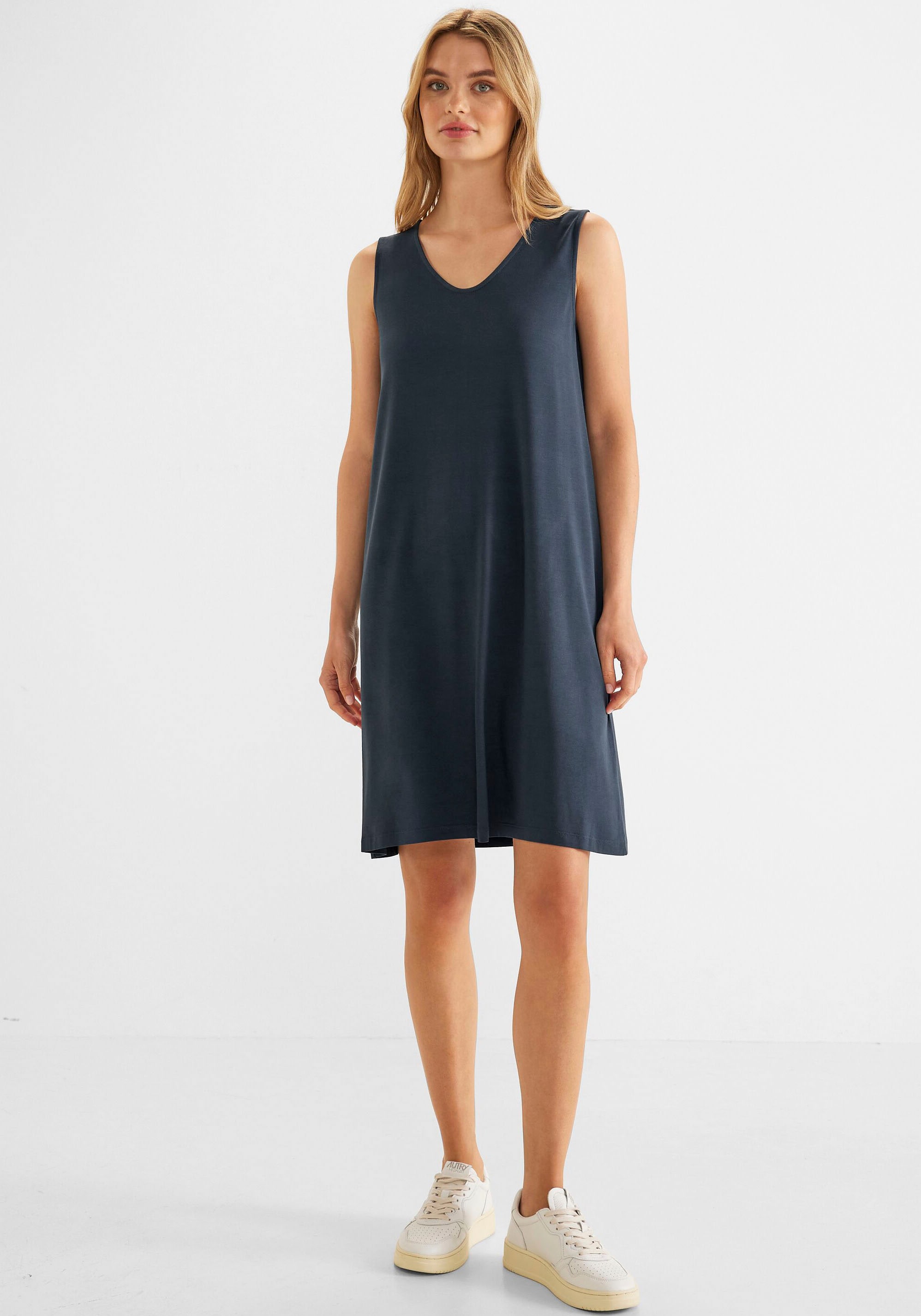 online Jelmoli-Versand Jerseykleid, abgerundetem ONE V-Ausschnitt mit bei Schweiz STREET shoppen