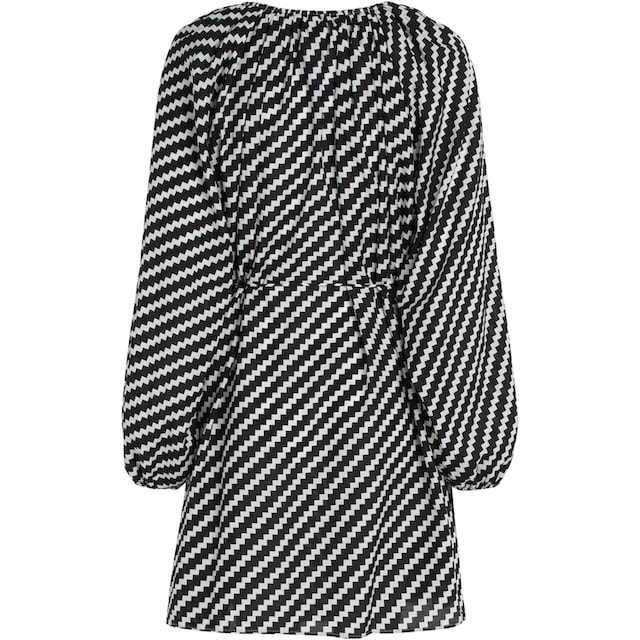 Tommy Hilfiger Jerseykleid »SMD DETAIL FLUID KNEE DRESS«, mit Logopatch  online