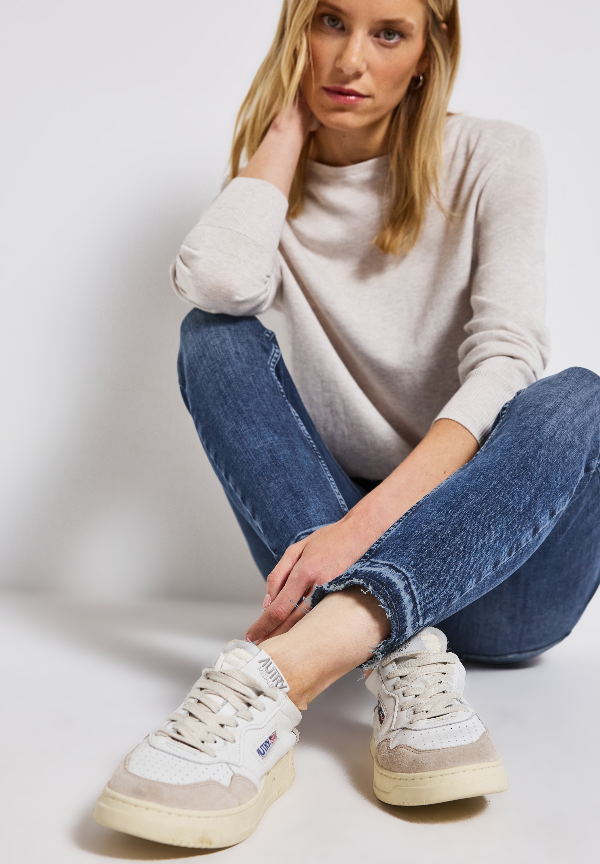 STREET ONE Slim-fit-Jeans »Style York«, mit Glitzerdetails