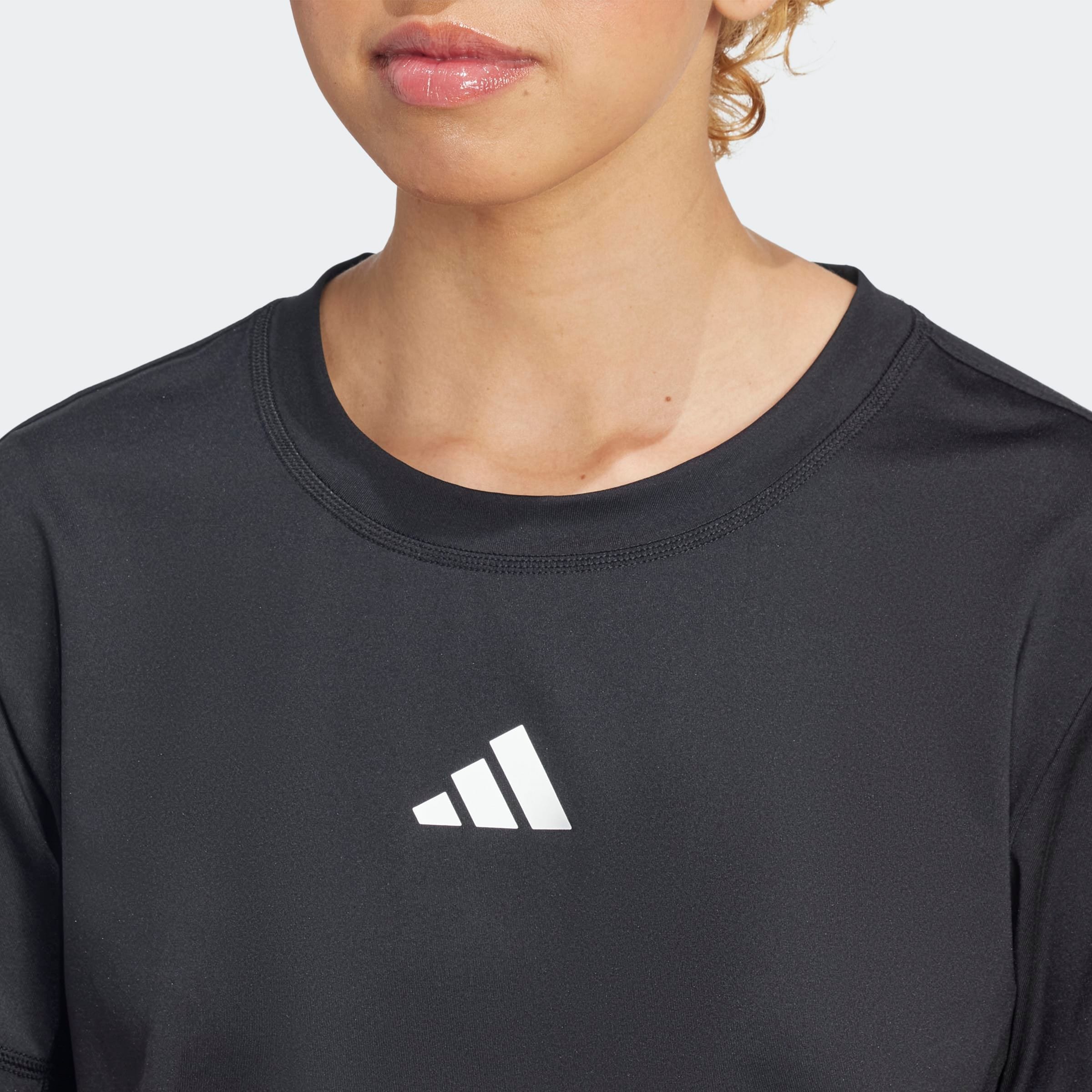 adidas Performance T-Shirt »WTR ADAPT T«, Trainingsshirt speziell für Rollstuhlsportler_innen designt
