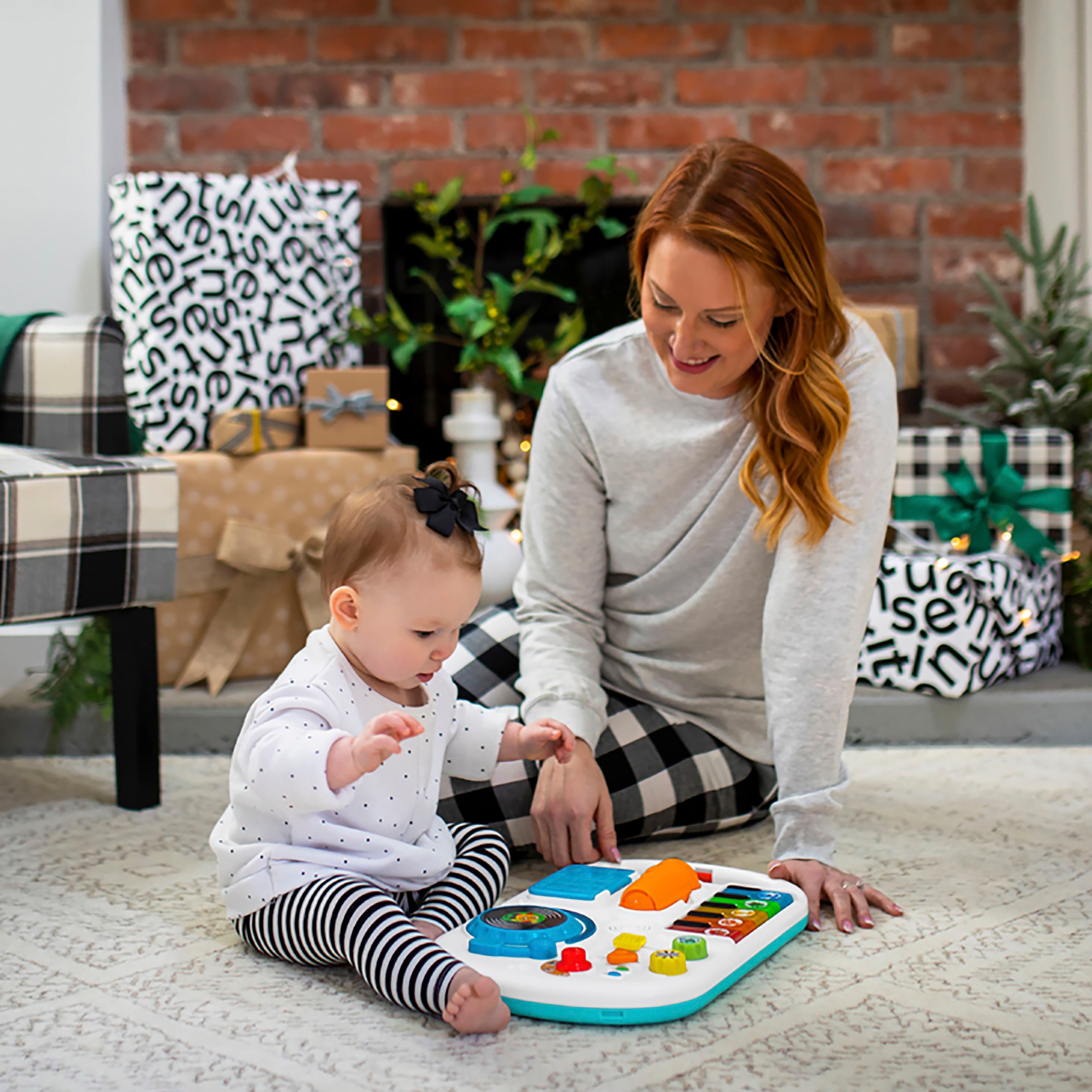 Baby Einstein Lauflernwagen »Musical Mix ‘N Roll«, mit Licht und Sound