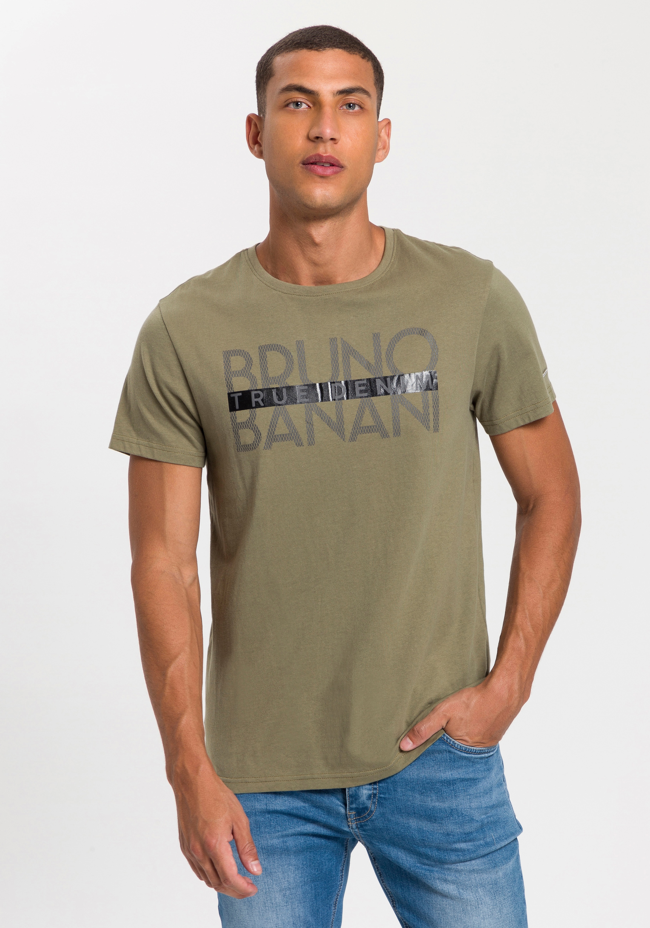 Bruno Banani T-Shirt kurzärmelig, schmal geschnitten, bedruckt, aus Baumwolle