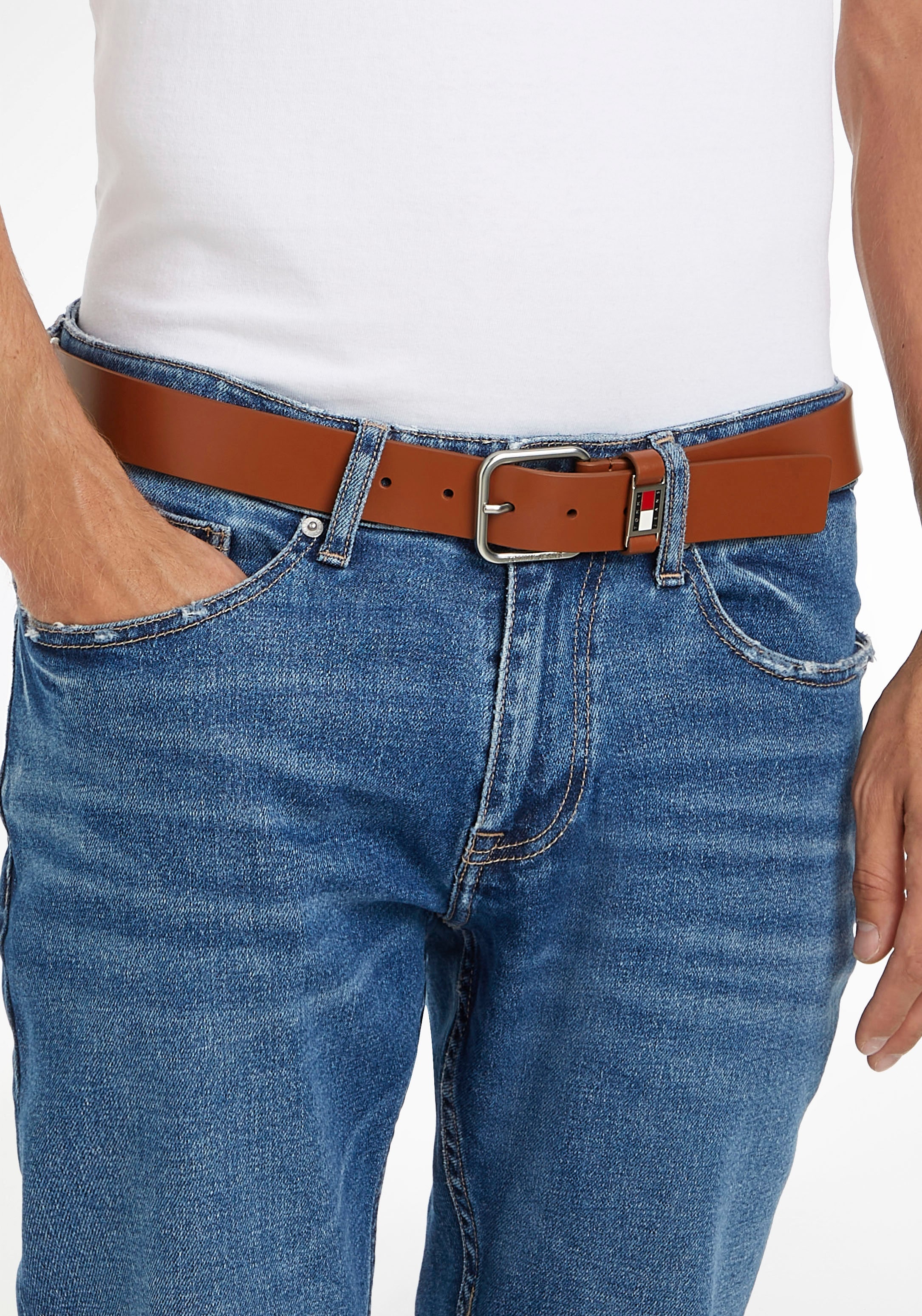 Tommy Jeans Tommy mit Metallschnalle online und Ledergürtel, Logoschlaufe shoppen schlichter Jelmoli-Versand | Jeans