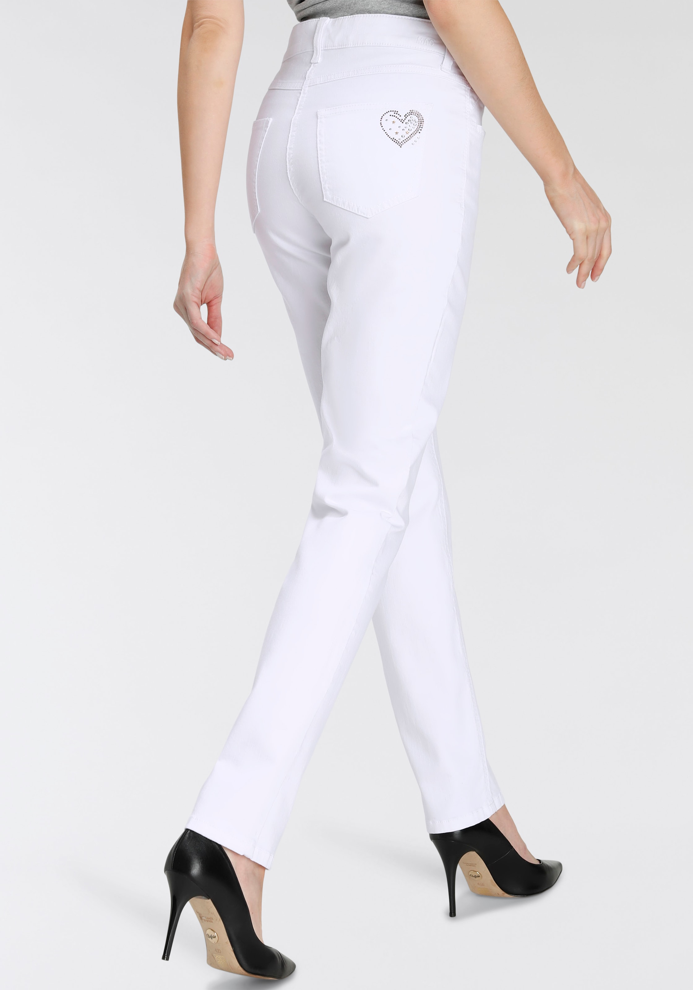 MAC Gerade Jeans »Melanie-Heart«, Dekorative Nieten auf der hinteren Tasche  online bestellen | Jelmoli-Versand