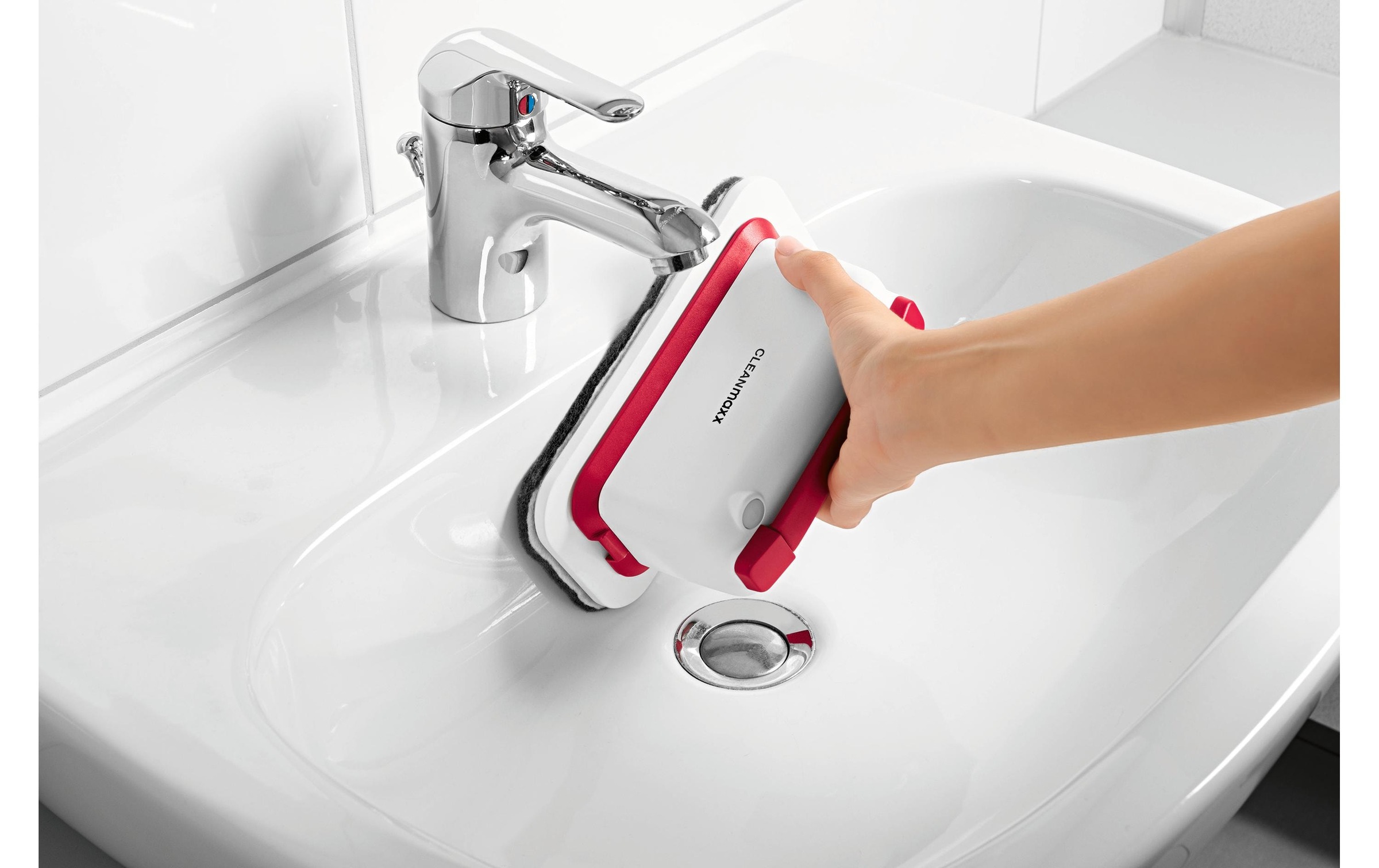 CLEANmaxx Akku-Oberflächenbürste