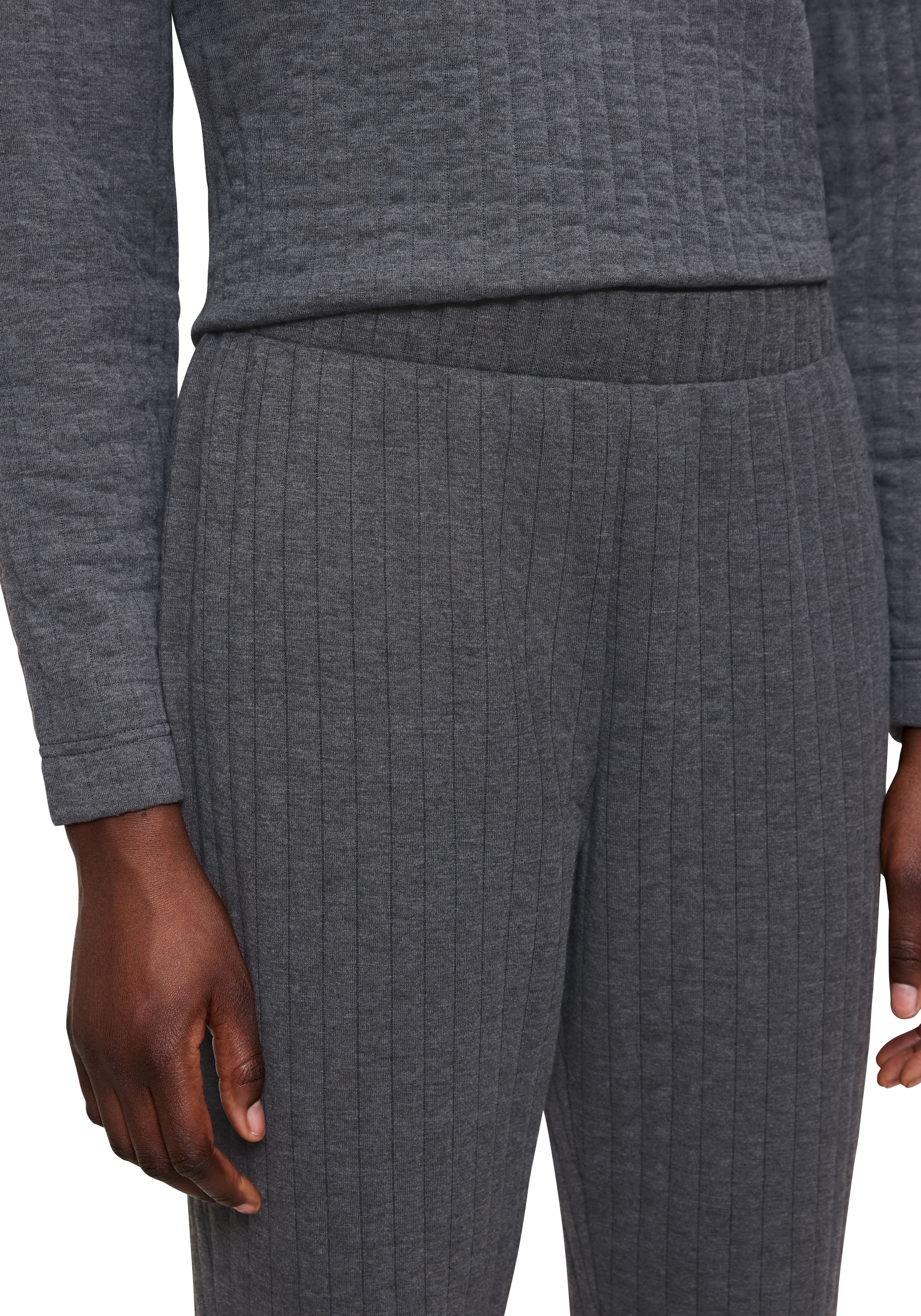 Triumph Loungehose »Cozy Comfort Trouser Quilted 01«, weich und gemütlich, Gesässtasche