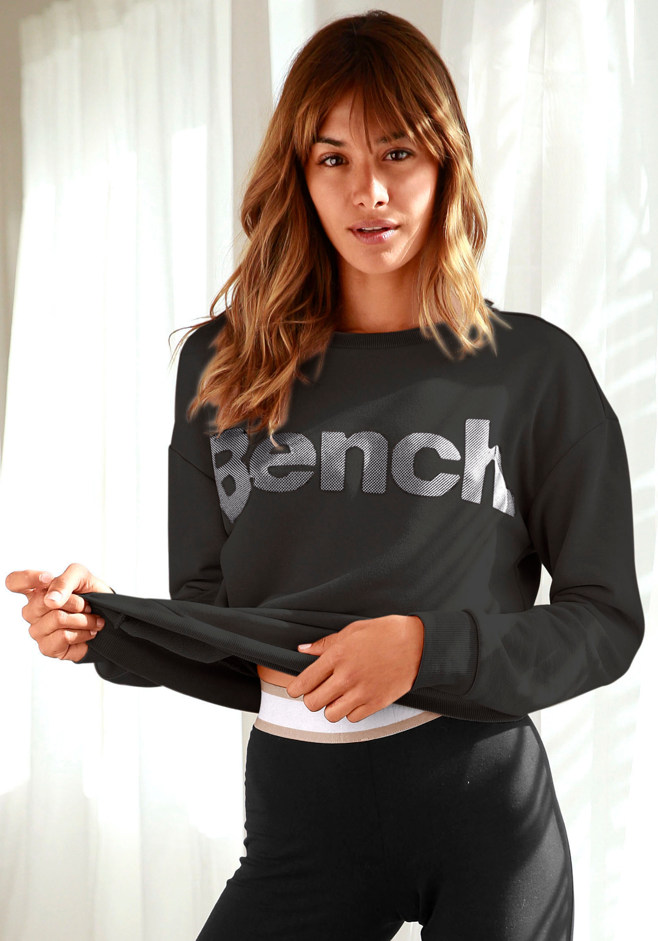 Bench. Sweatshirt, mit Labeldruck, Loungeanzug online kaufen bei  Jelmoli-Versand Schweiz