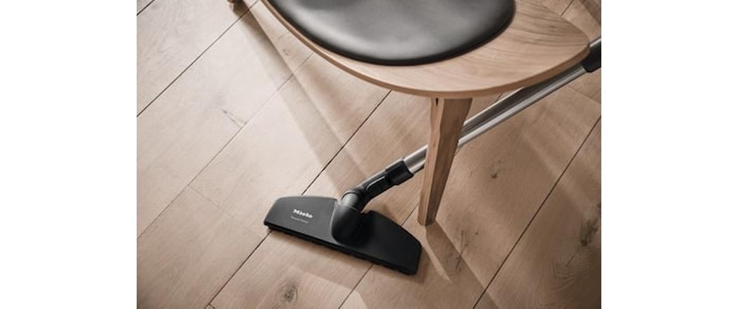 Miele Bodenstaubsauger »Guard M1 Parquet Flex«, 890 W, mit Beutel