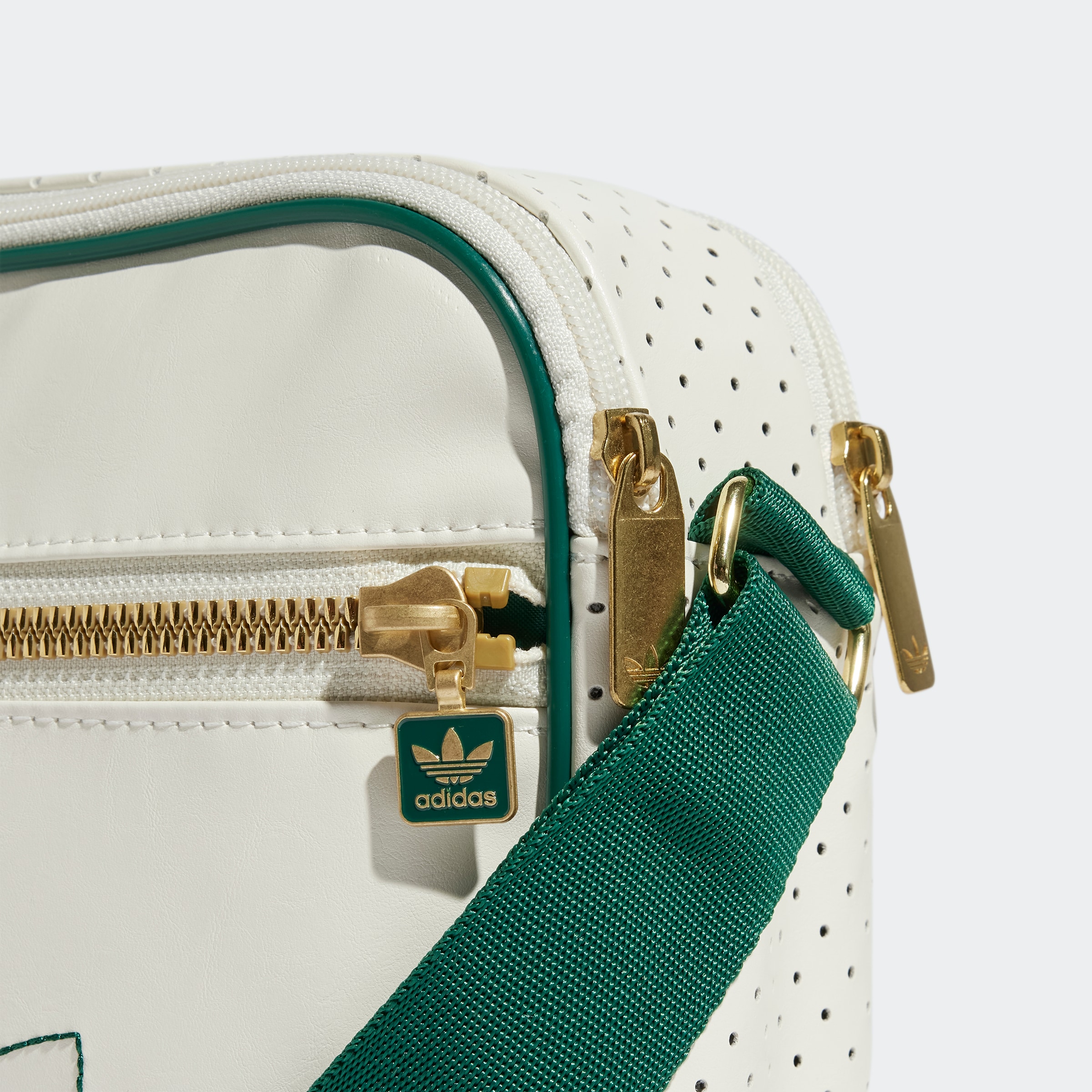 adidas Originals Sporttasche »AIRLINER«, Schultertasche im Retrolook