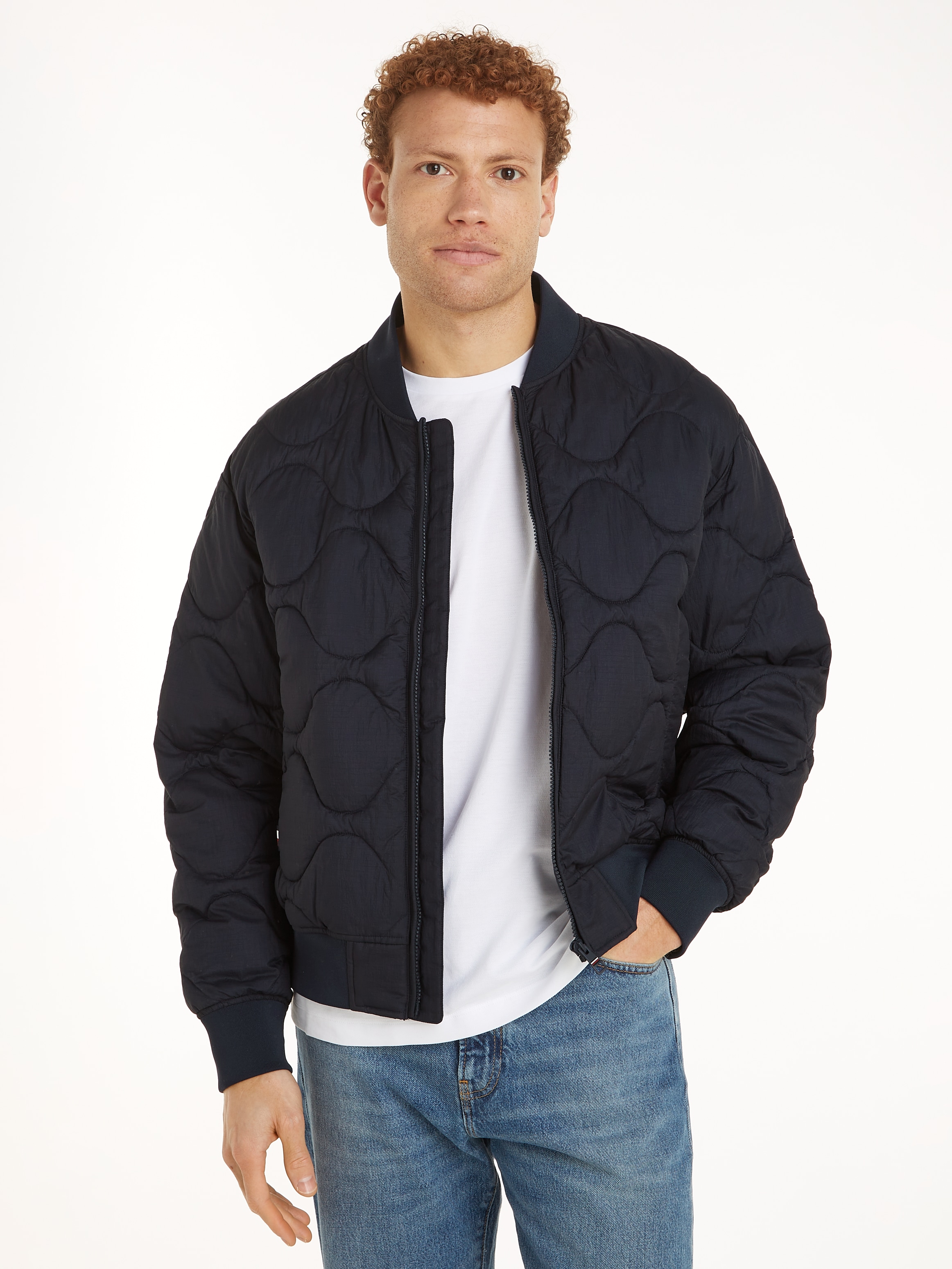 Tommy Hilfiger Steppjacke "ONION QUILTED BOMBER" ohne Kapuze mit Stehkragen, modische Steppung