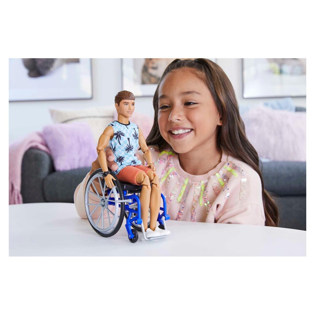Barbie Anziehpuppe »Barbie Ken Fashionistas Puppe im Rollstuhl«