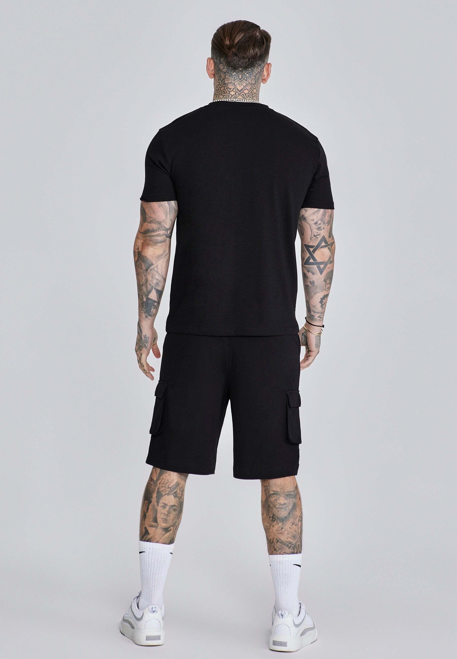 Siksilk Loungeanzug »Siksilk Kleidungsset T-Shirt and Shorts Set«
