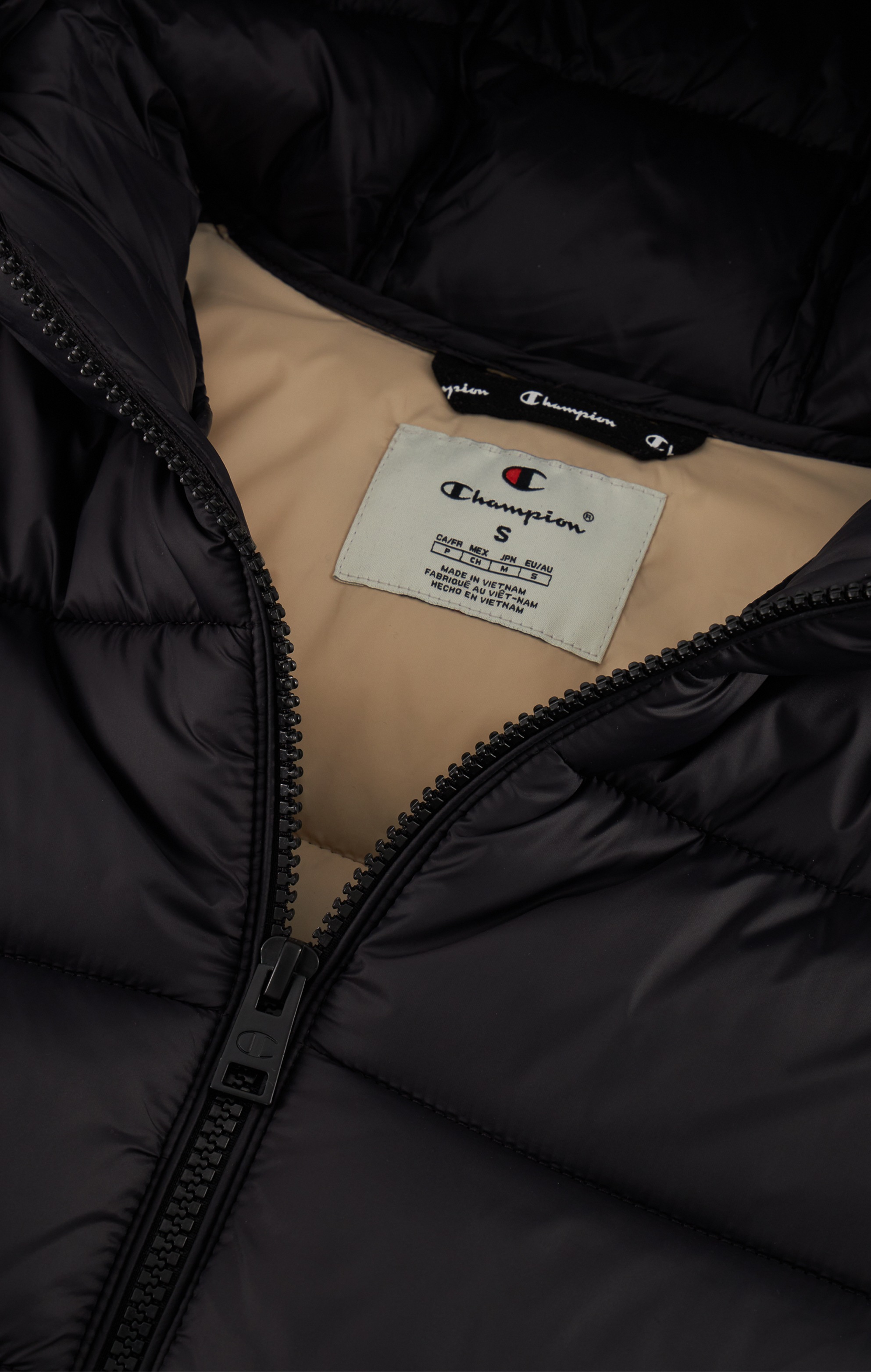 Champion Steppjacke, mit Kapuze