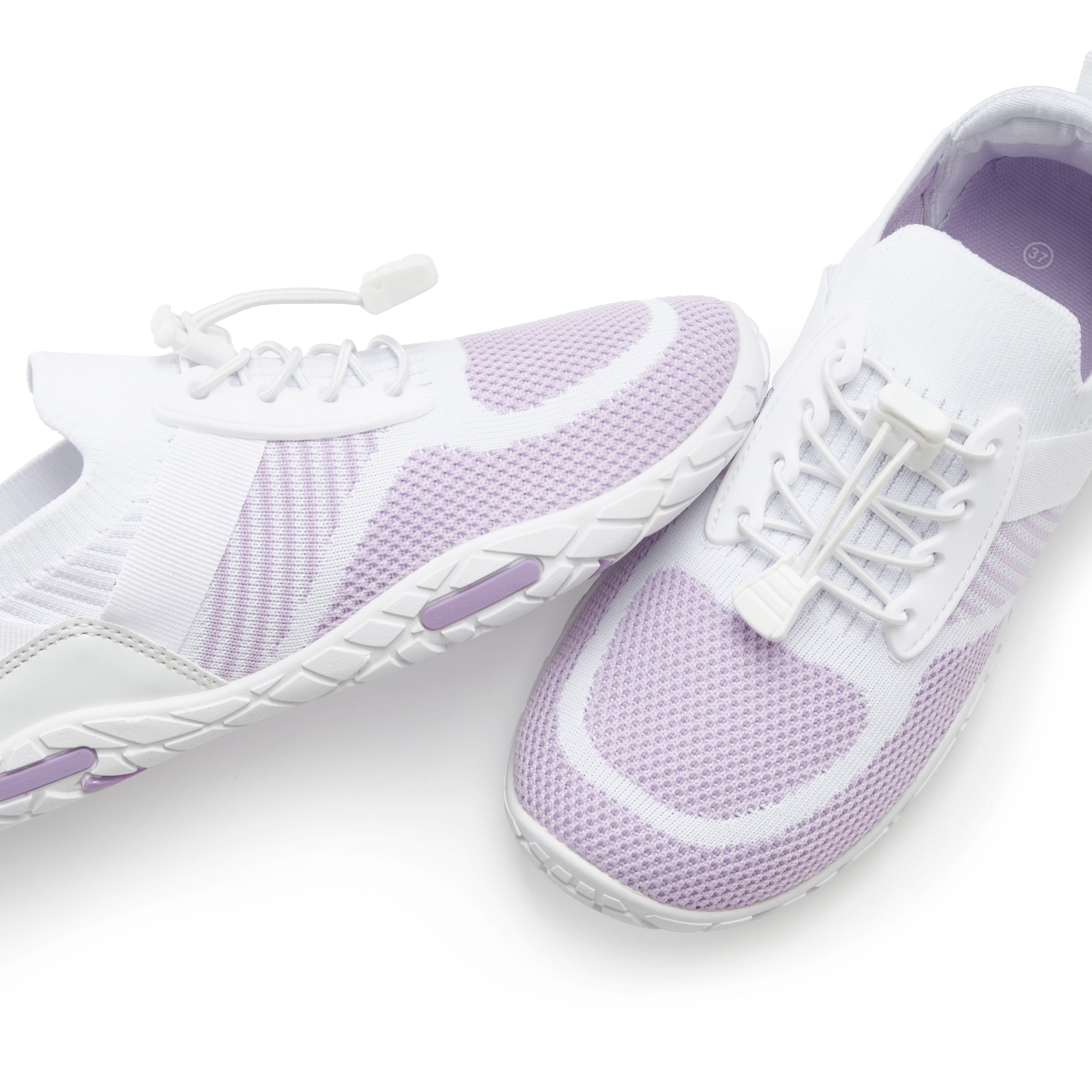 LASCANA Sneaker, Freizeitschuh, Halbschuh superleicht, flache flexible Sohle VEGAN