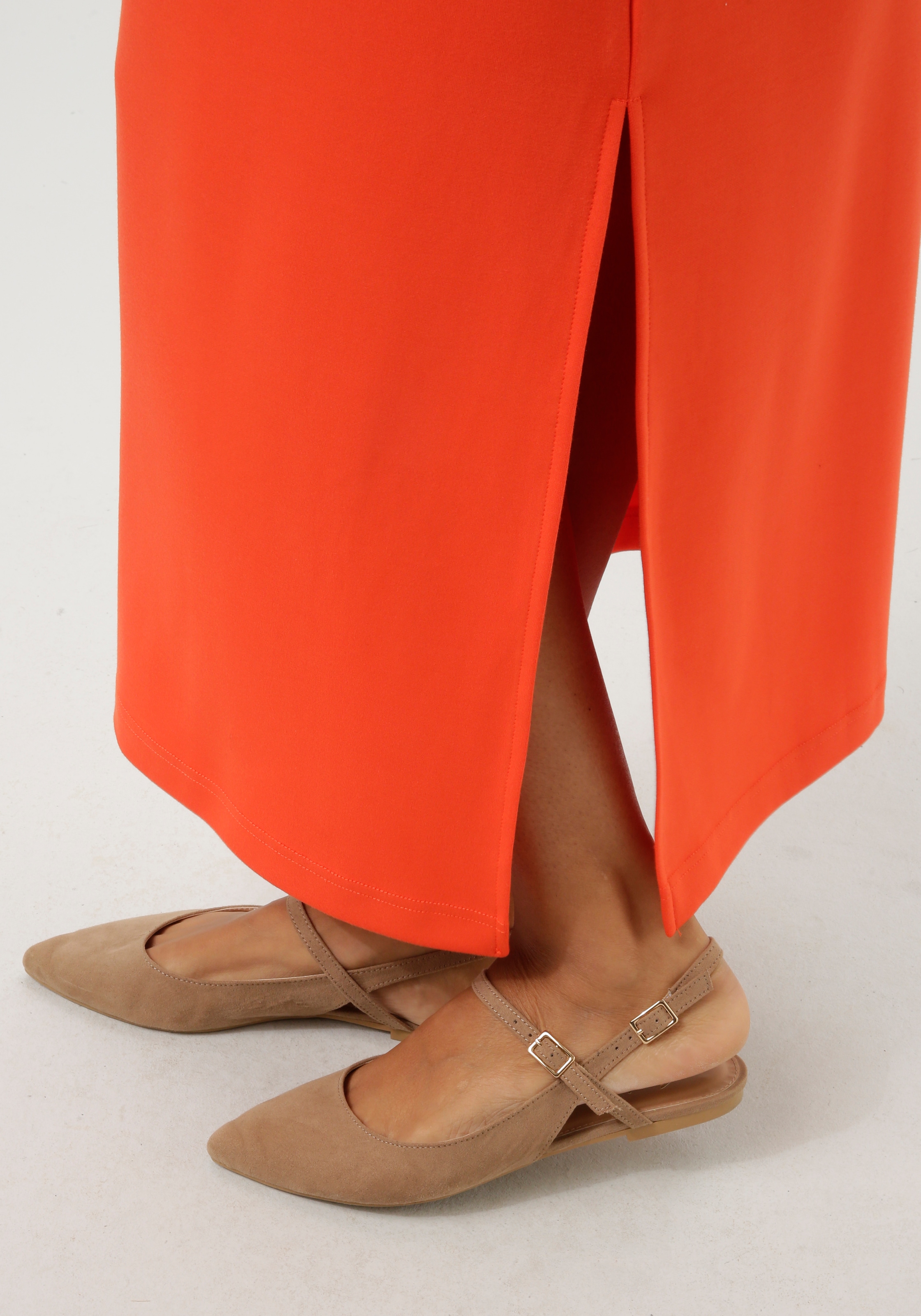 Aniston CASUAL Maxikleid, mit Seitenschlitzen