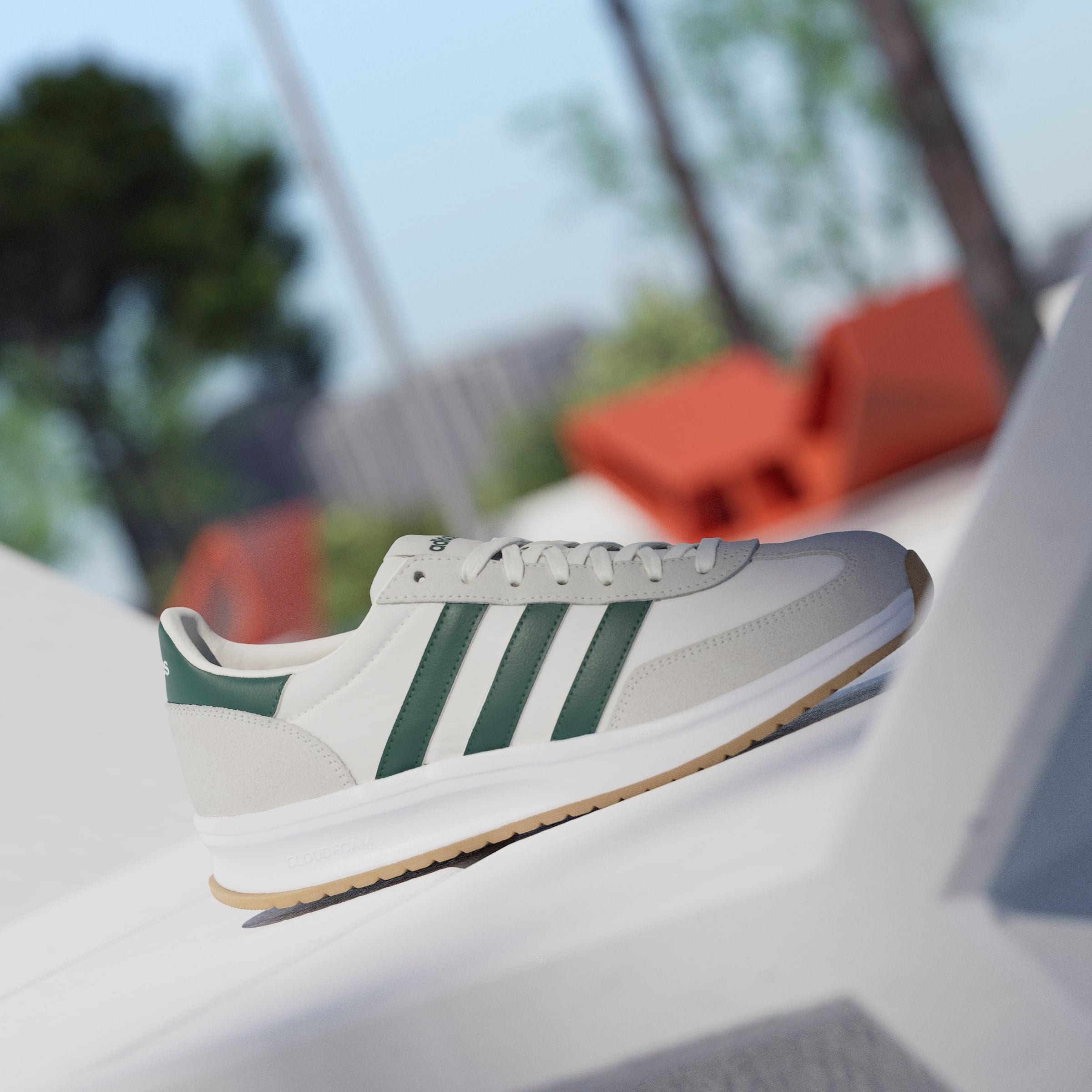 adidas Sportswear Sneaker »RUN 70S 2.0«, inspiriert vom Design des adidas SL72