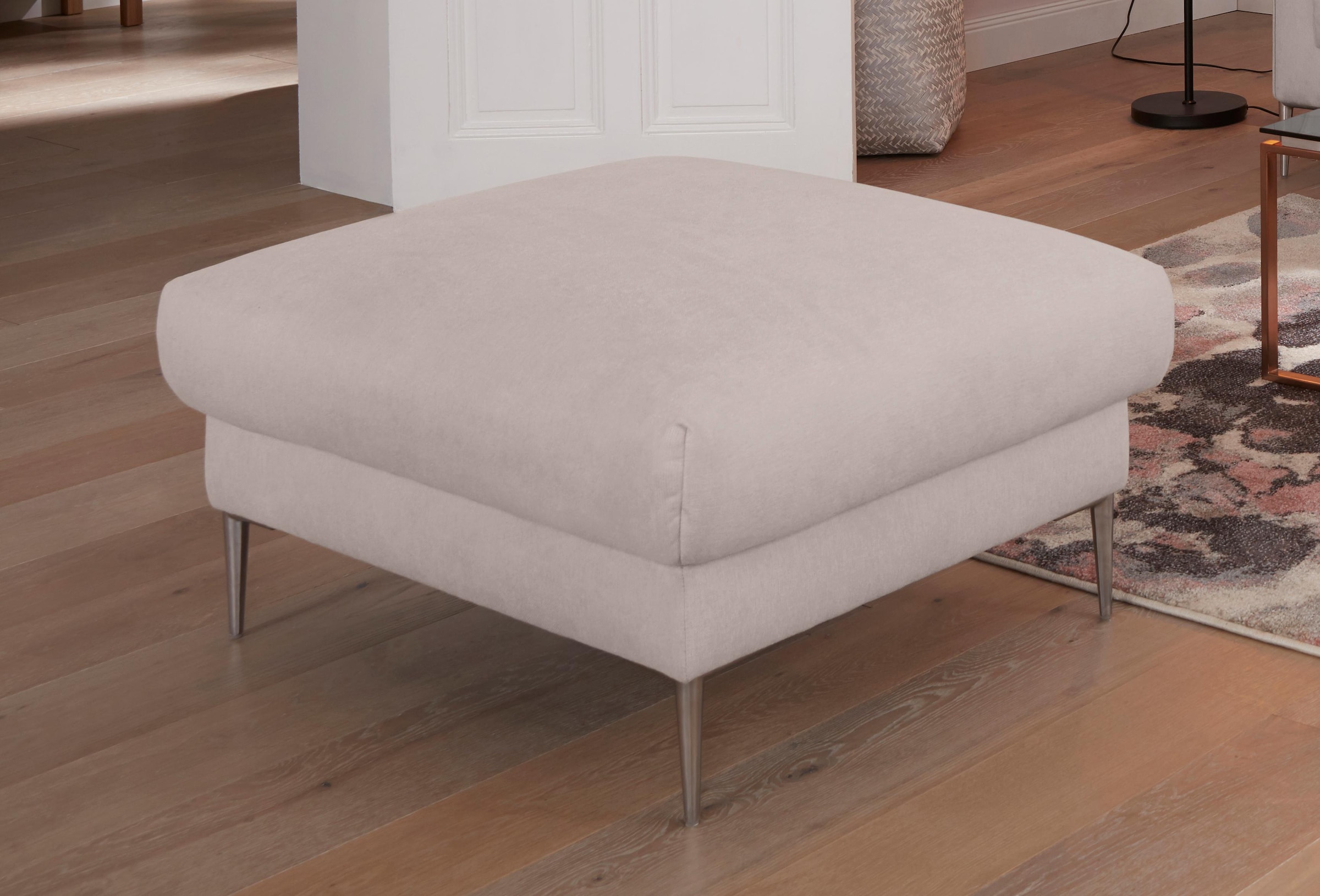 Guido Maria Kretschmer Home&Living Hocker »Lille, elegant und bequem durch Komfortsitzhöhe 46cm, hoher Fuss«