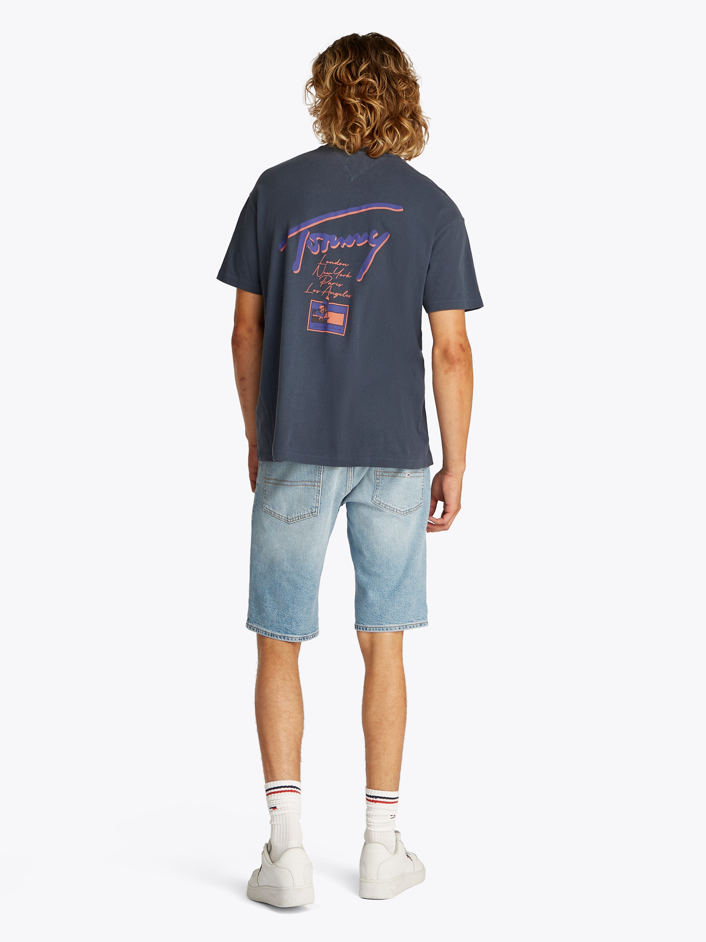 Tommy Jeans T-Shirt »TJM RLX FADED GRAPHIC TEE EXT«, mit grossem Rückendruck