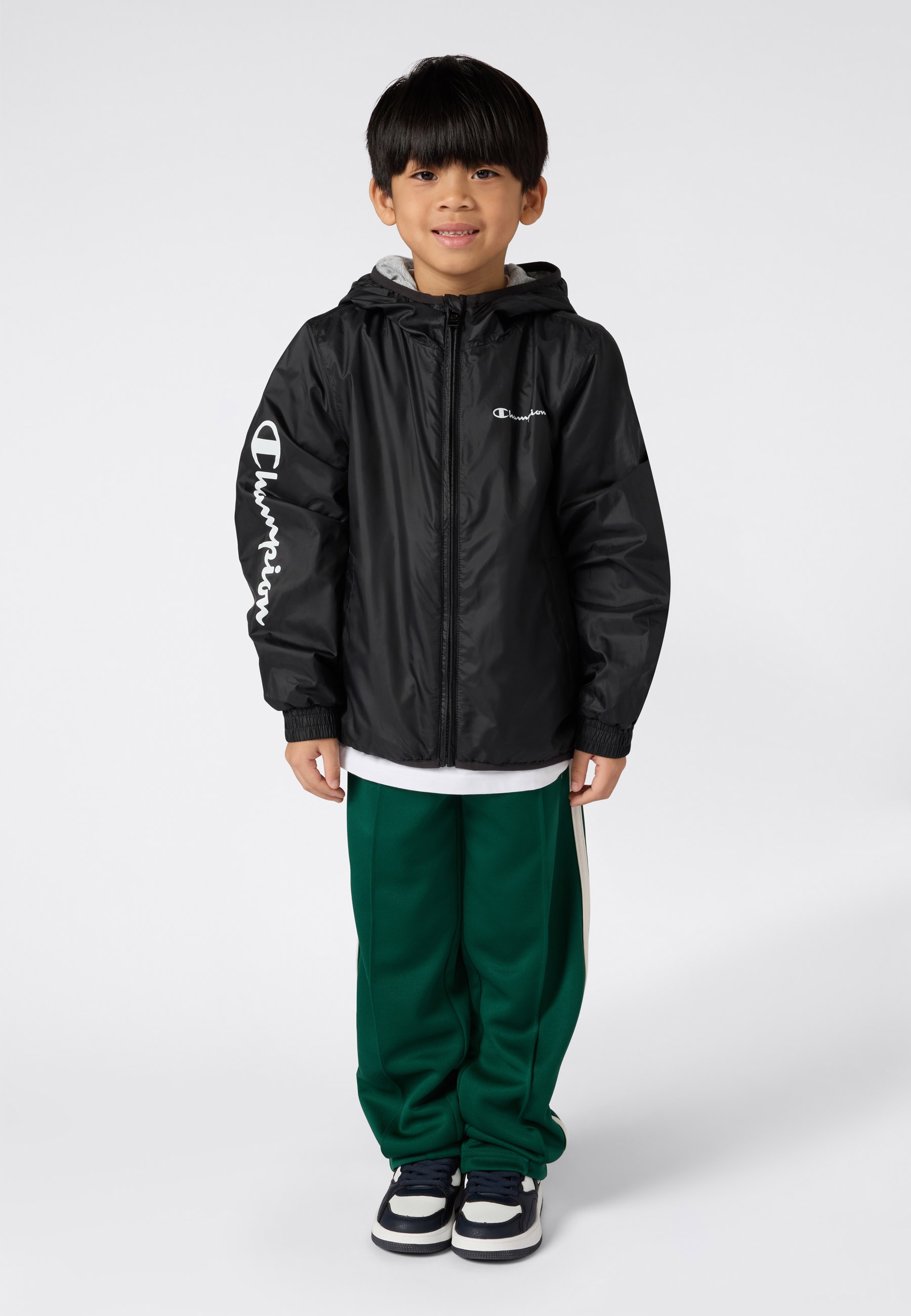 Champion Windbreaker »OUTDOOR Light Hooded Jacket with Large Logo«, (1 St.)