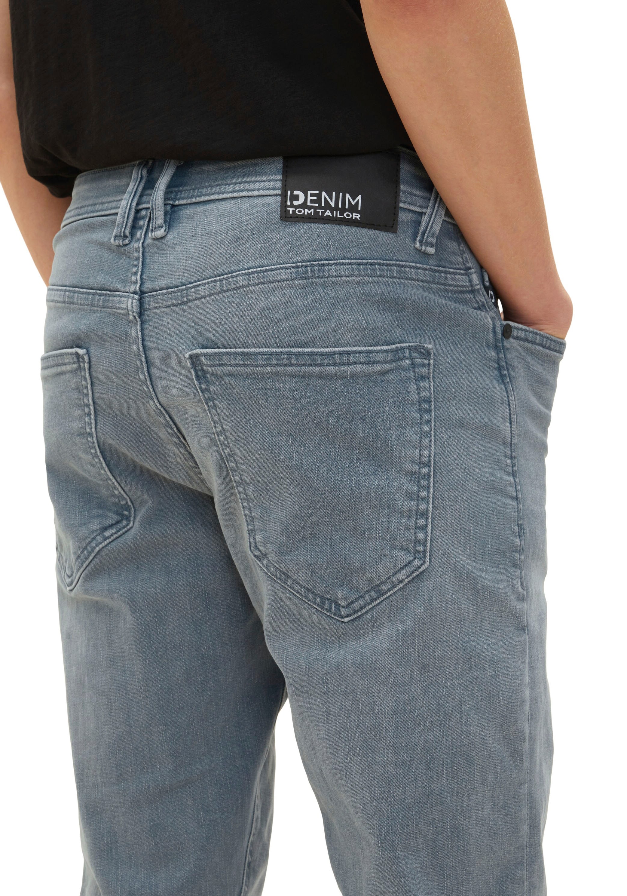 TOM TAILOR Denim Slim-fit-Jeans, mit Logo-Badge