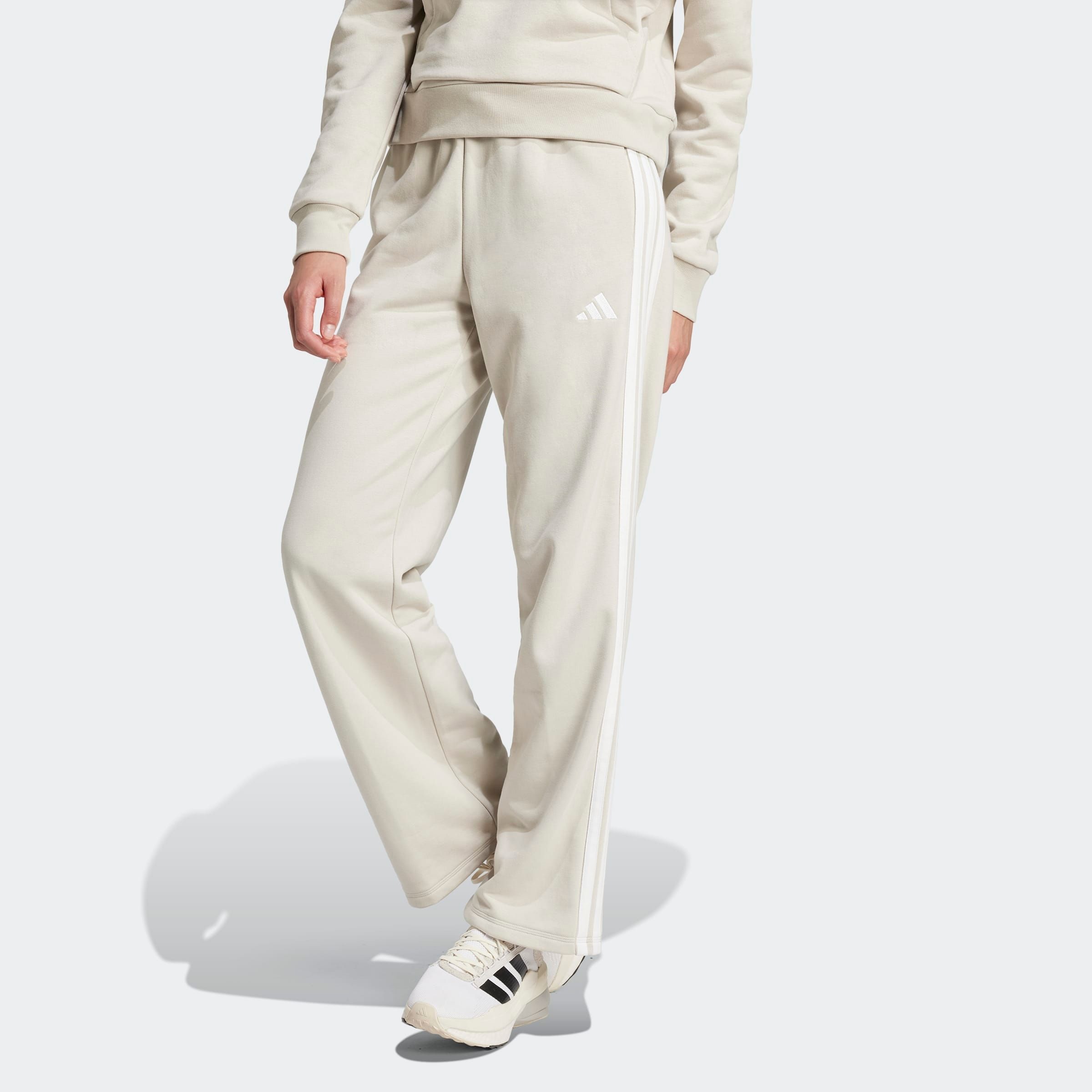 adidas Sportswear Sporthose »W 3S FT OH PT«, (1 tlg.), Reguläre Passform, aus weichem French Terry