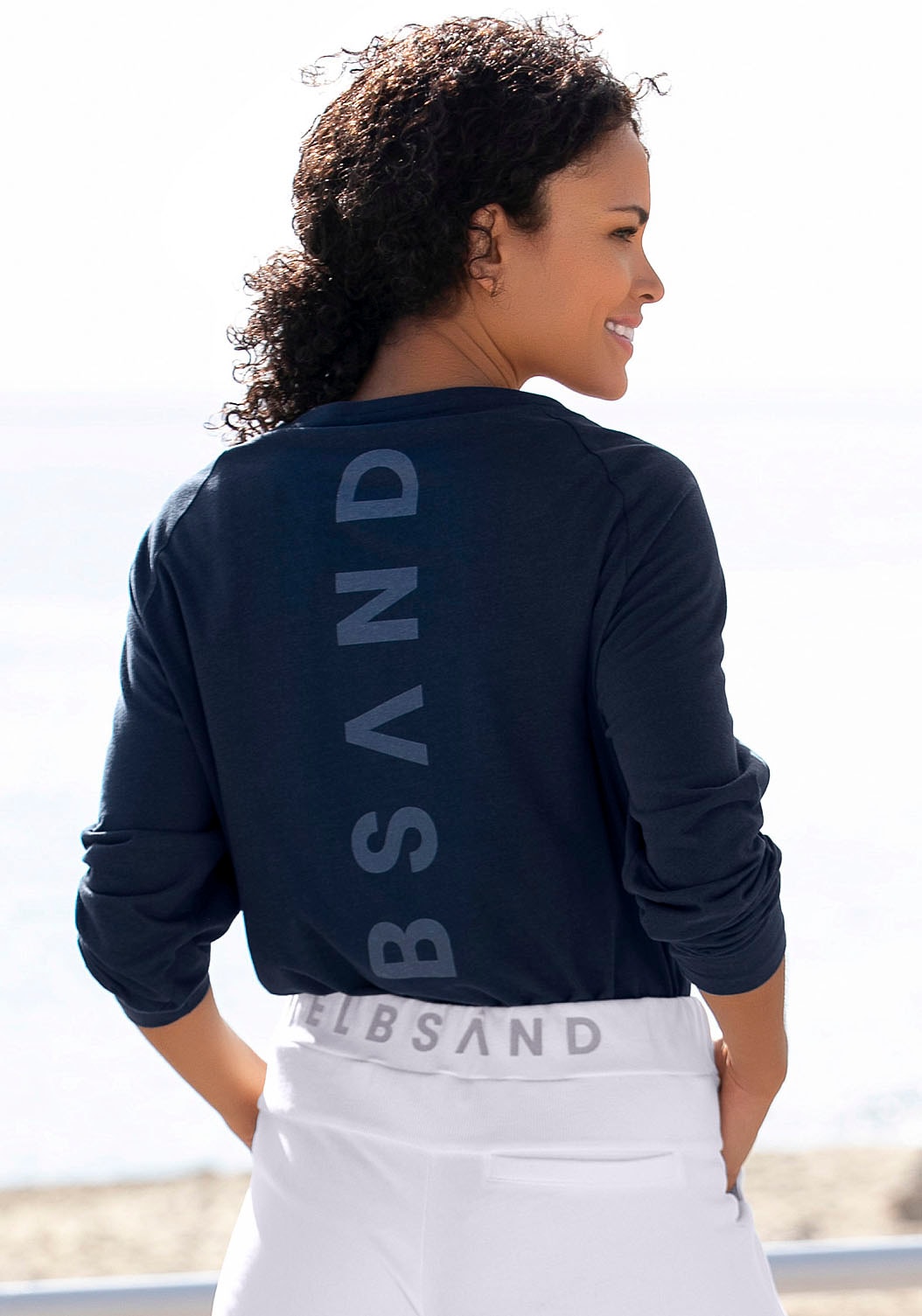 Elbsand Longsleeve »Tinna«, mit Logodruck hinten, Langarmshirt aus Baumwoll-Mix, sportlich-casual