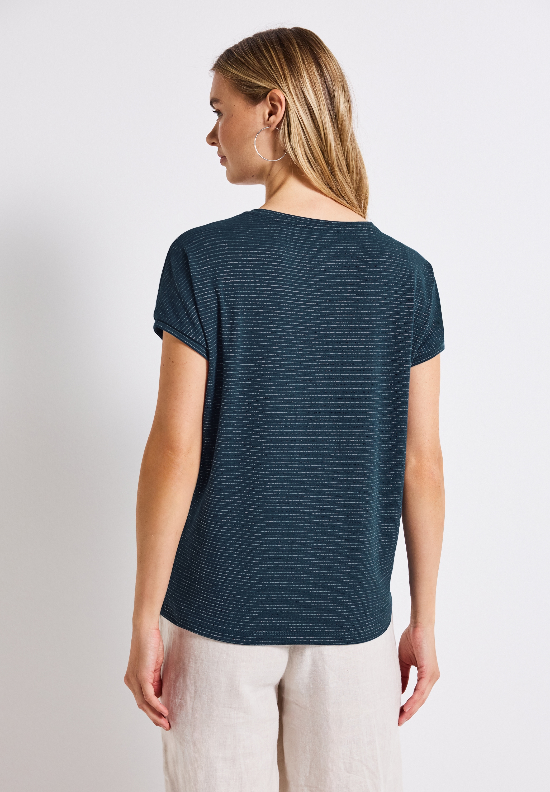 STREET ONE Rundhalsshirt, mit glitzernden Streifen