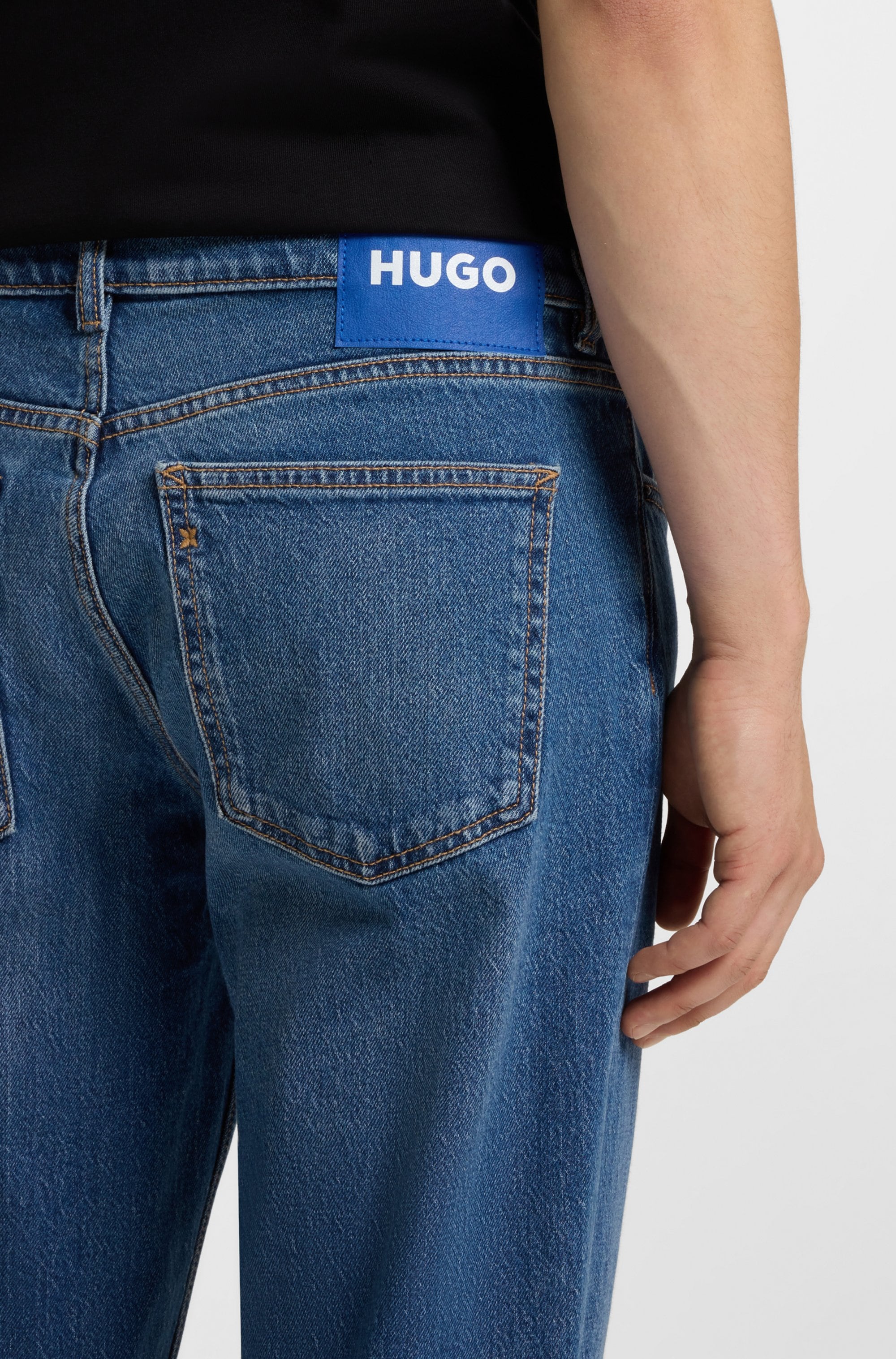 HUGO Blue Tapered-fit-Jeans »Brody«, mit Stone-washed-Finish