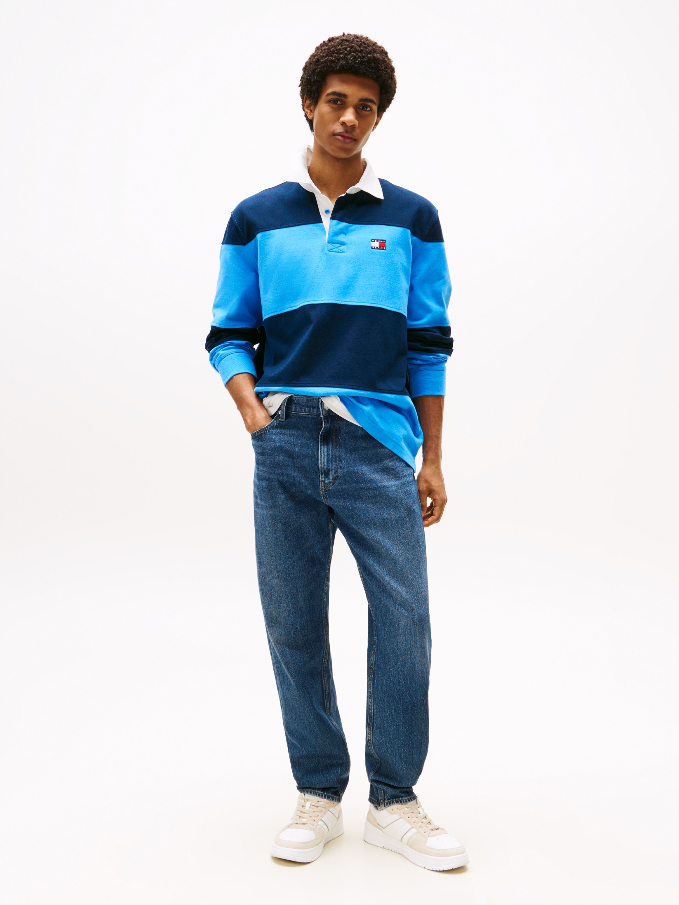 Tommy Jeans Gerade Jeans »Isaac Relaxed Tapered«, Relaxed‑Fit‑Jeans mit konisch zulaufendem Bein
