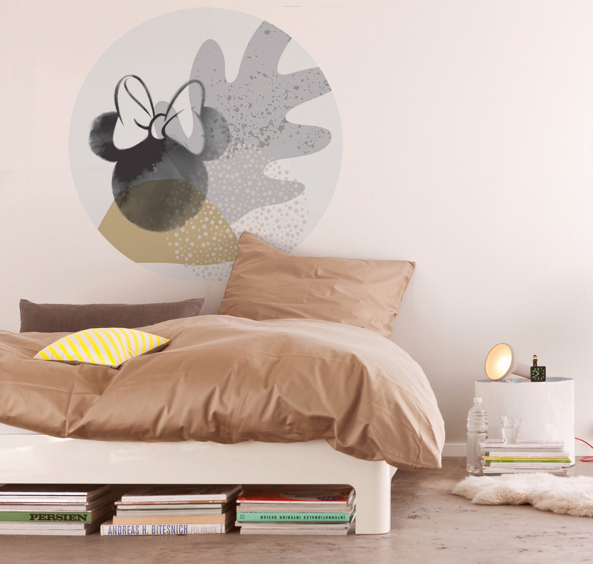 Komar Fototapete »Vlies selbstklebend - Minnie Loop Art - Grösse 125 x 125 cm«, bedruckt, Kinderzimmer