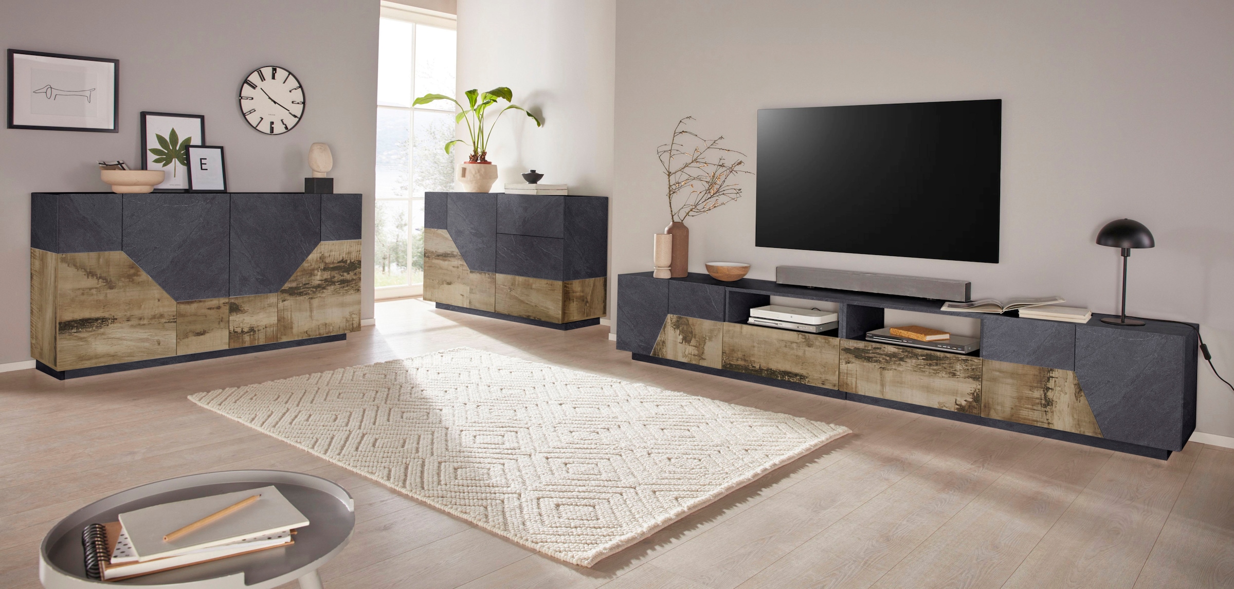 INOSIGN Lowboard »ALIEN- TV-Board, mit 4 Türen, 2 Schubladen und 2 offenen Fächern«, TV-Kommode Breite ca. 260 cm "Made in Italy"