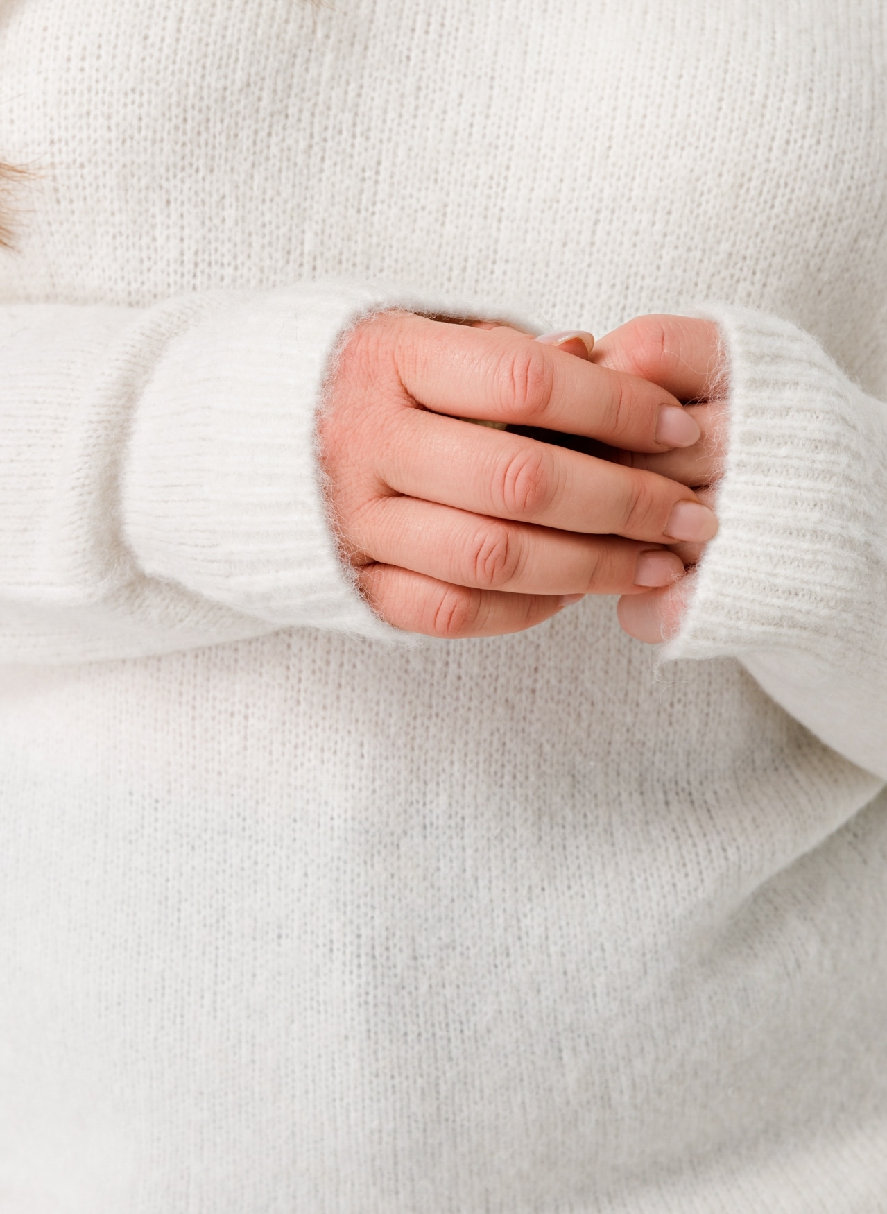 Base Level Curvy Strickpullover »Yanara«, mit Wolle und Elasthan