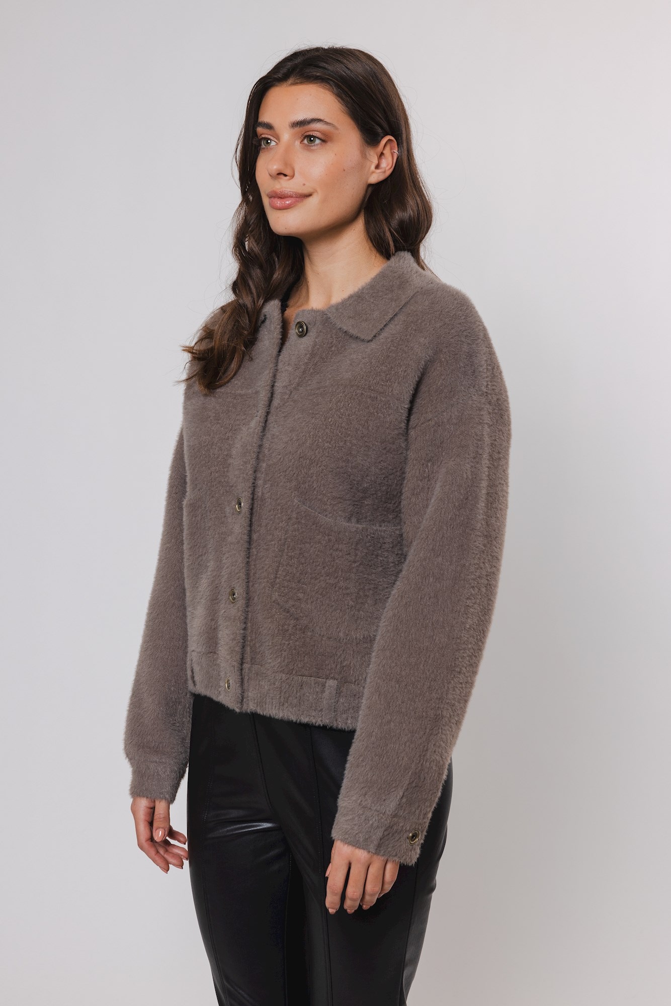 Rino & Pelle Strickjacke »BUBBLY«, im Teddyfell-Look, mit Knopfleiste