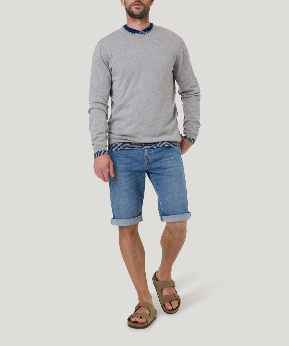 Pioneer Authentic Jeans Rundhalspullover, Ausschnitt mit Rollkante, Aussennähte