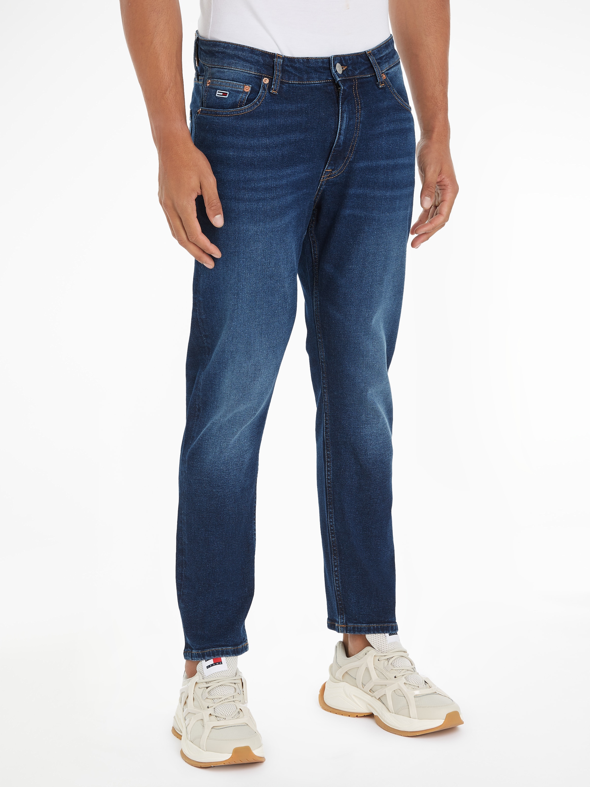 Regular-fit-Jeans »DAD JEAN RGLR TPRD«, mit Logoprägung