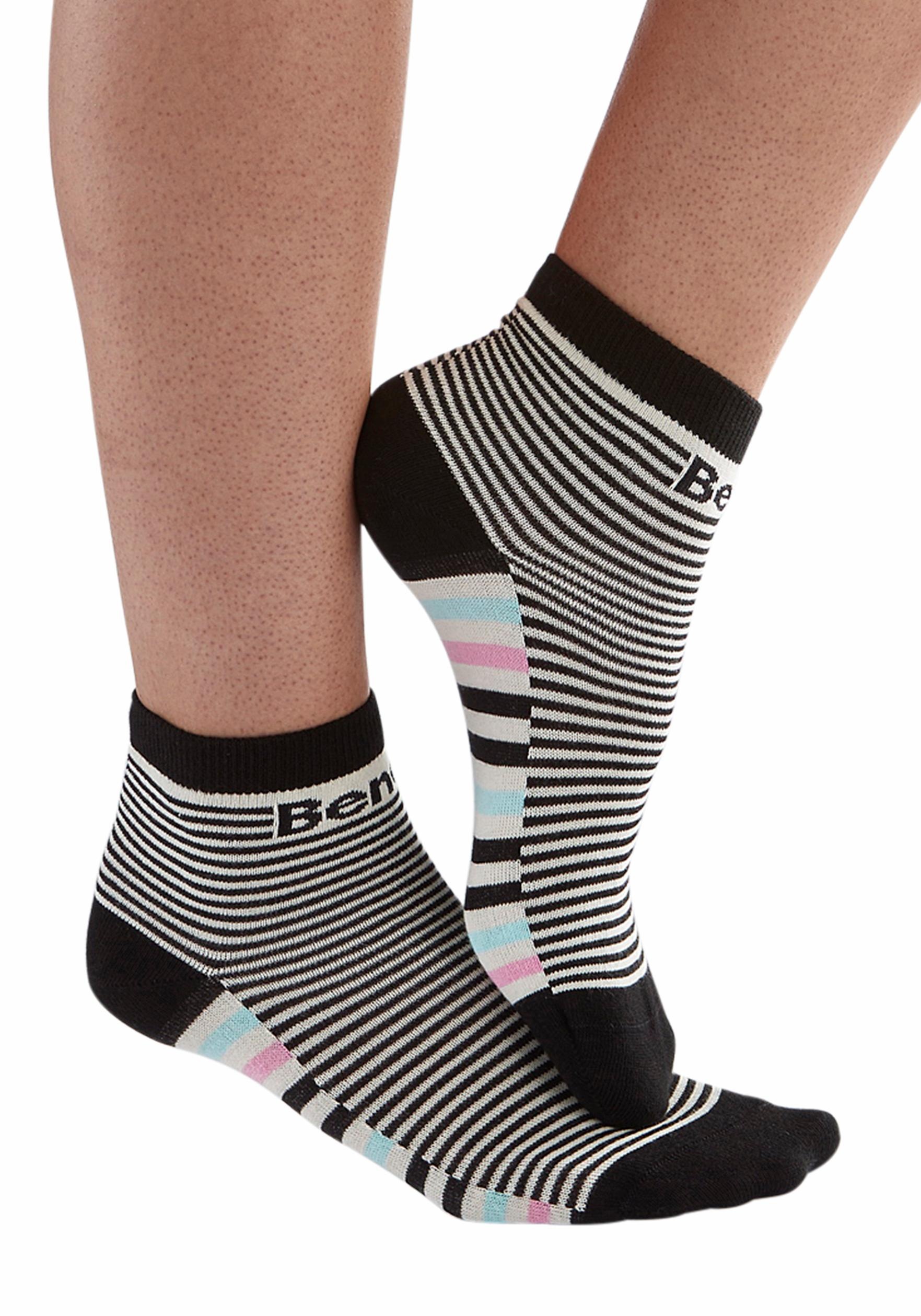 Bench. Kurzsocken "Damen Alltags Kurzschaftsocken, Mehrfarbige Bunte Socken" Packung, 5 Paar tlg. im Streifendesign, Ringeldesign