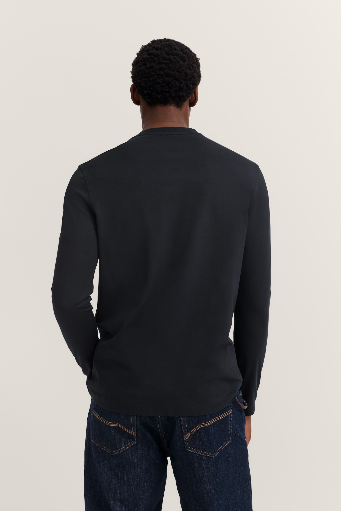 bugatti Longsweatshirt »Rundhals«, im Modern Fit aus Baumwolle