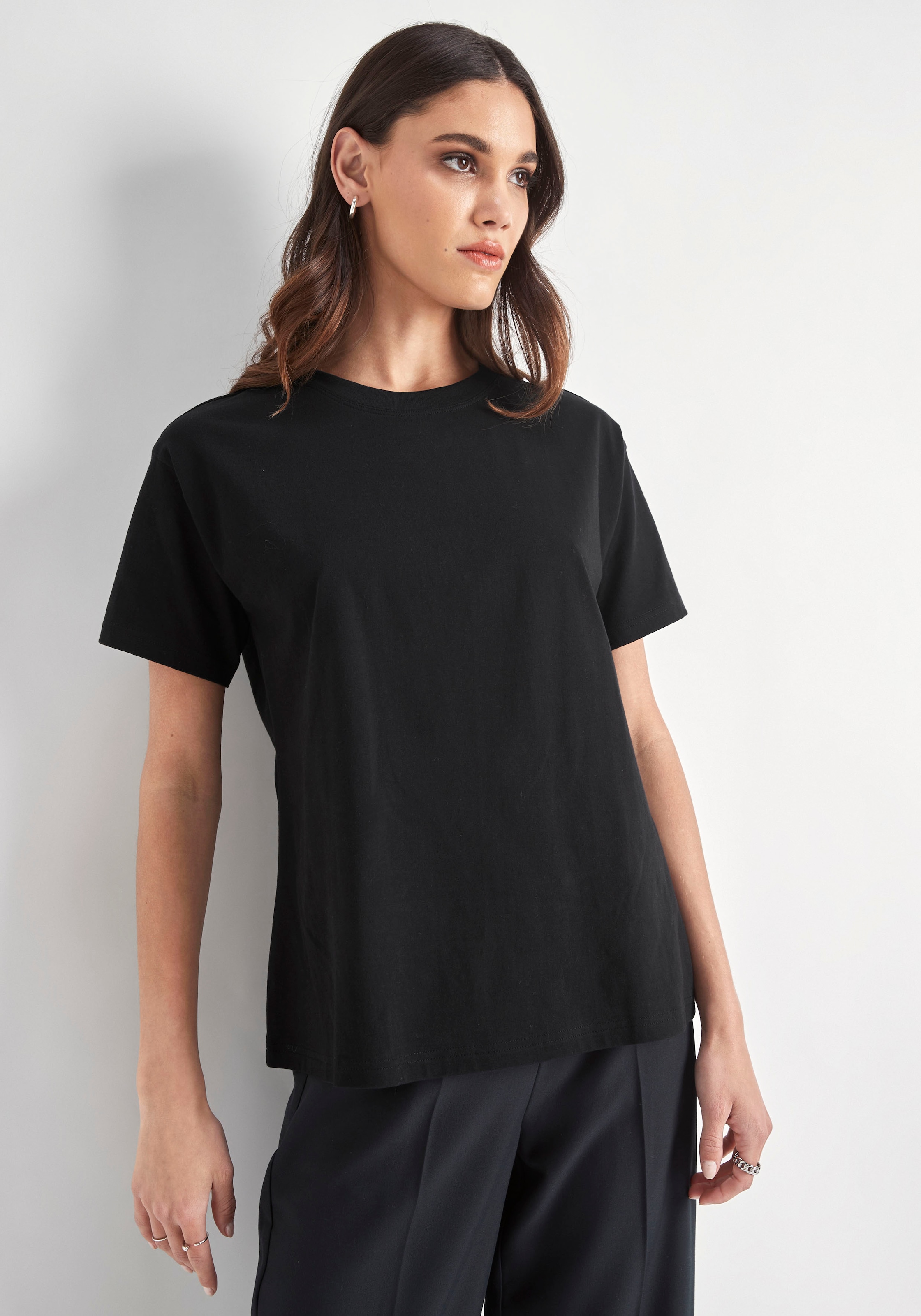 HECHTER PARIS T-Shirt, mit Rundhalsausschnitt - NEUE KOLLEKTION online  kaufen | Jelmoli-Versand