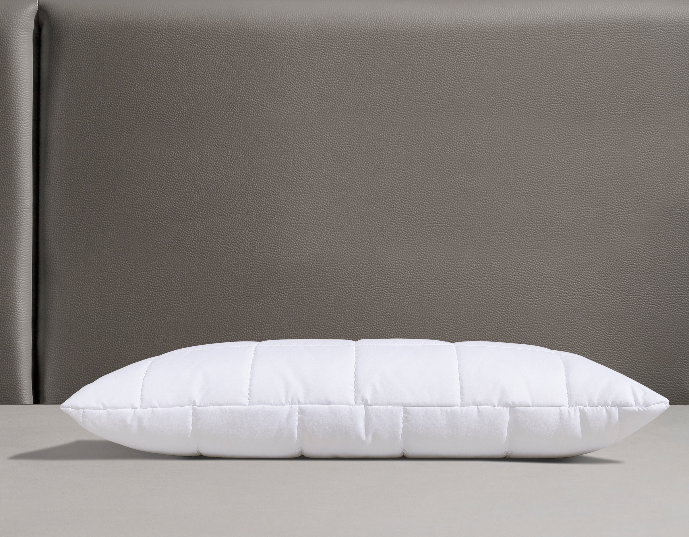 fan Microfaserkissen "Komfort Plus" Füllung: 100% Polyester 1 Stk. tlg. leichtes, weiches Kissen