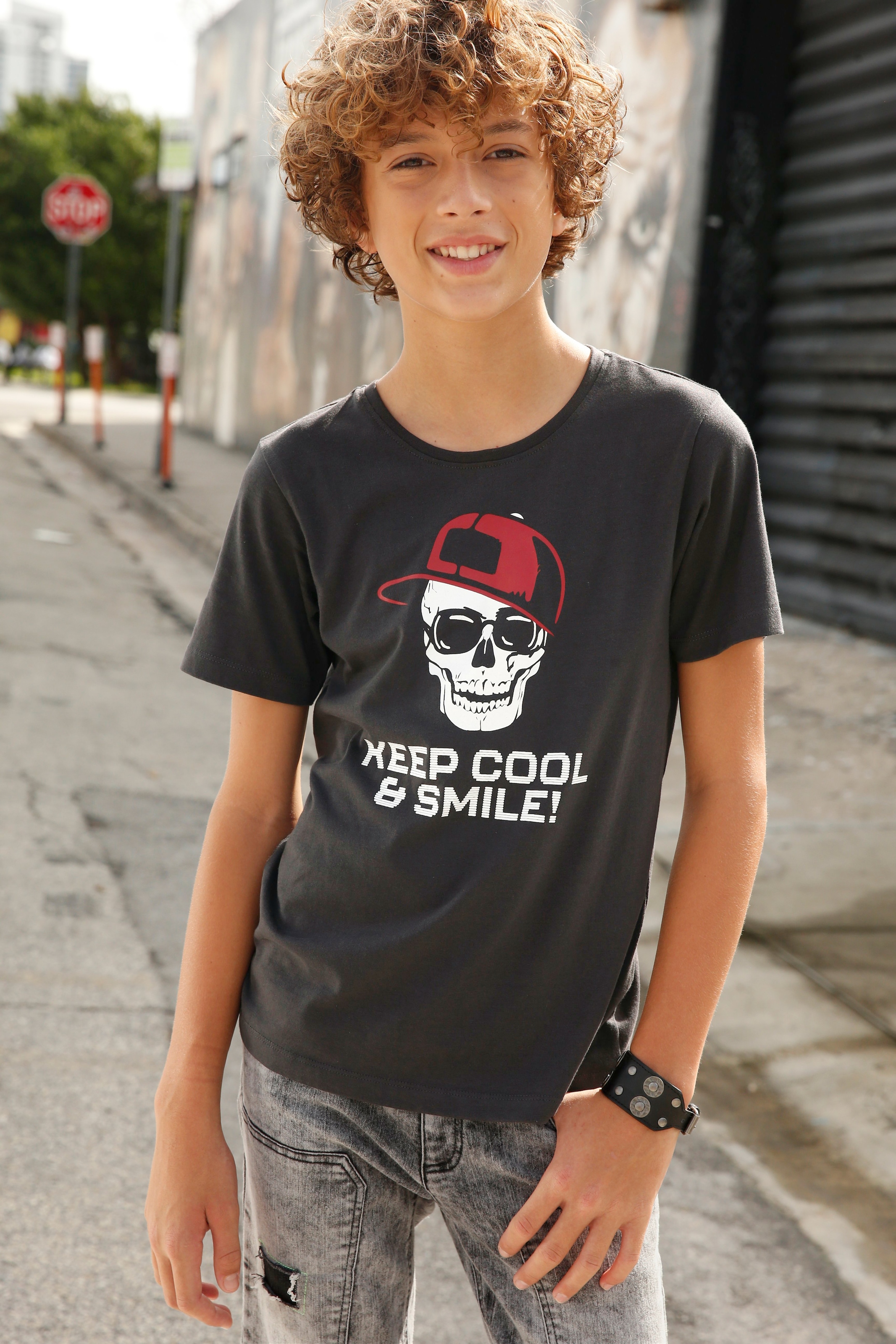 ✵ KIDSWORLD T-Shirt »KEEP günstig | Jelmoli-Versand Spruch COOL...«, entdecken