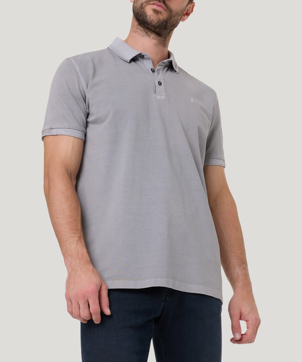 Pioneer Authentic Jeans Poloshirt, mit Logostickerei