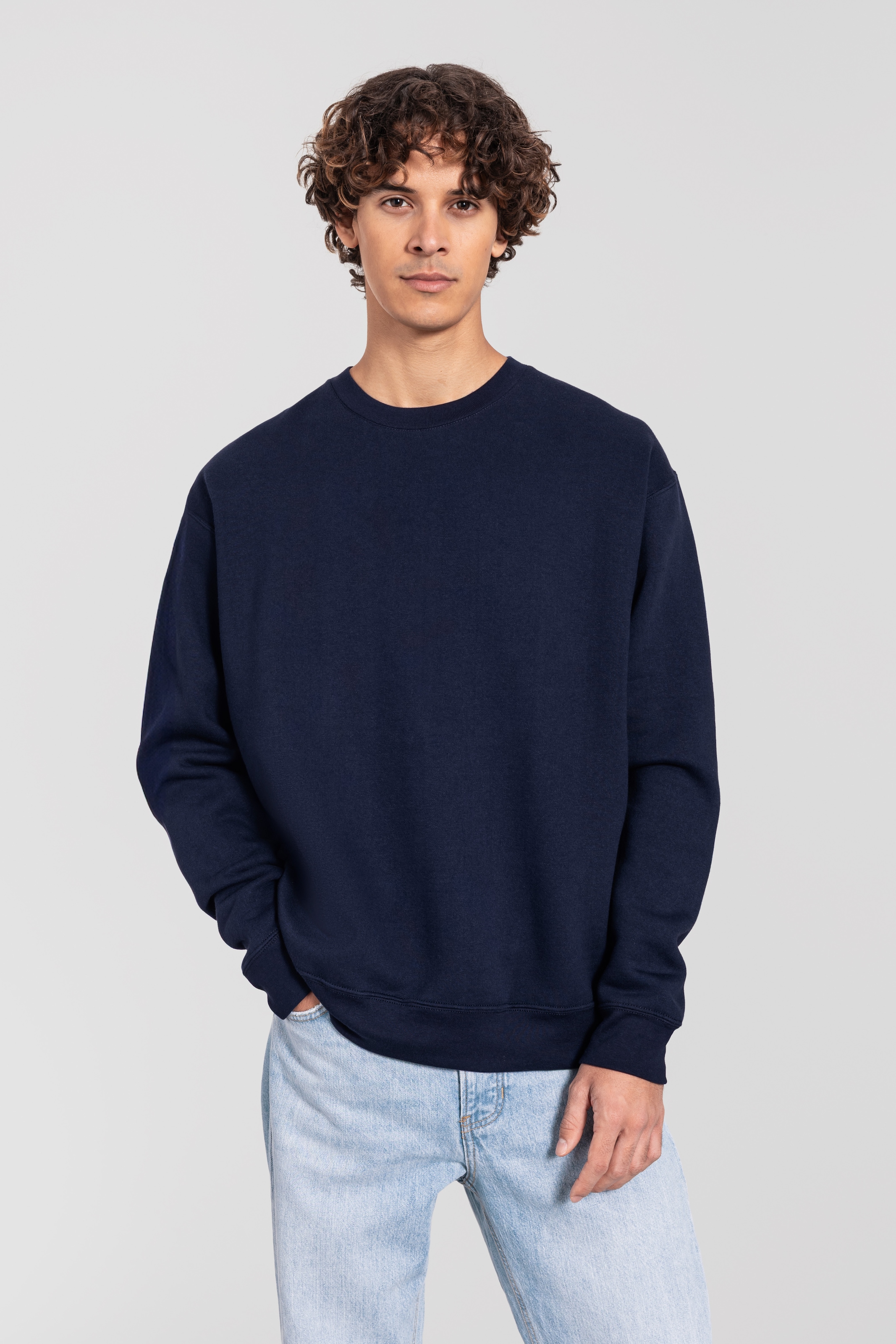 Fruit of the Loom Sweatshirt "Iconic Premium Sweat", mit angesetzten Bündchen, aus Baumwolle und Polyester
