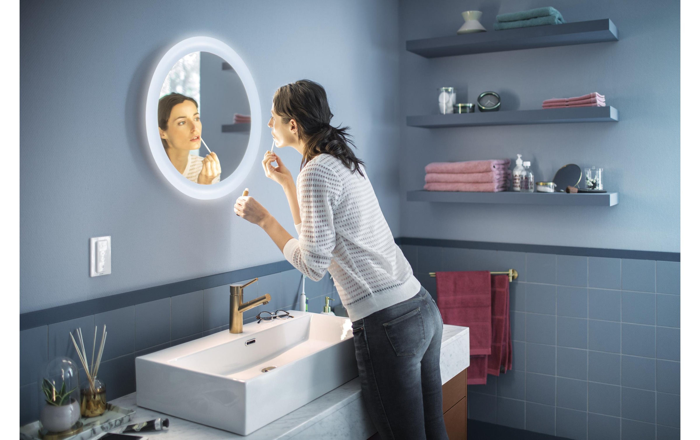 Philips Hue Wandleuchte »White«, 1 flammig