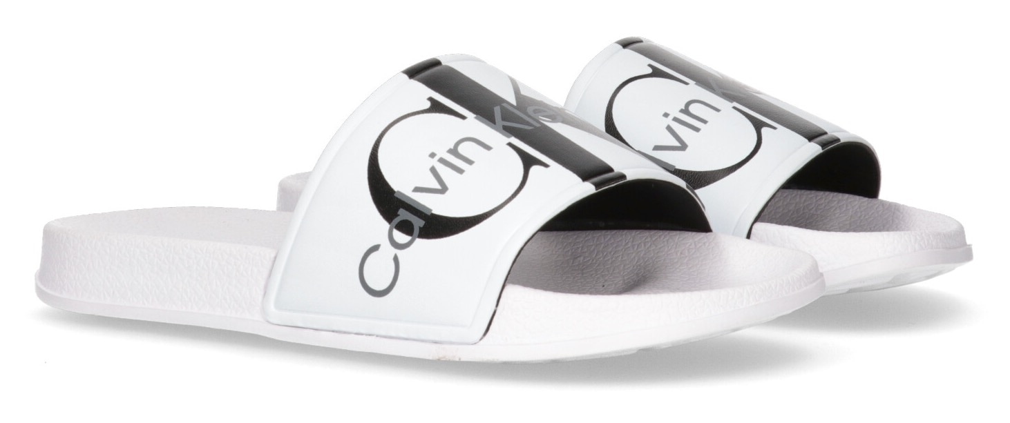 Calvin Klein Jeans Badepantolette »LOGO POOL SLIDE«, Sommerschuh, Schlappen, Badeschuh, Poolslides mit grossem Logodruck
