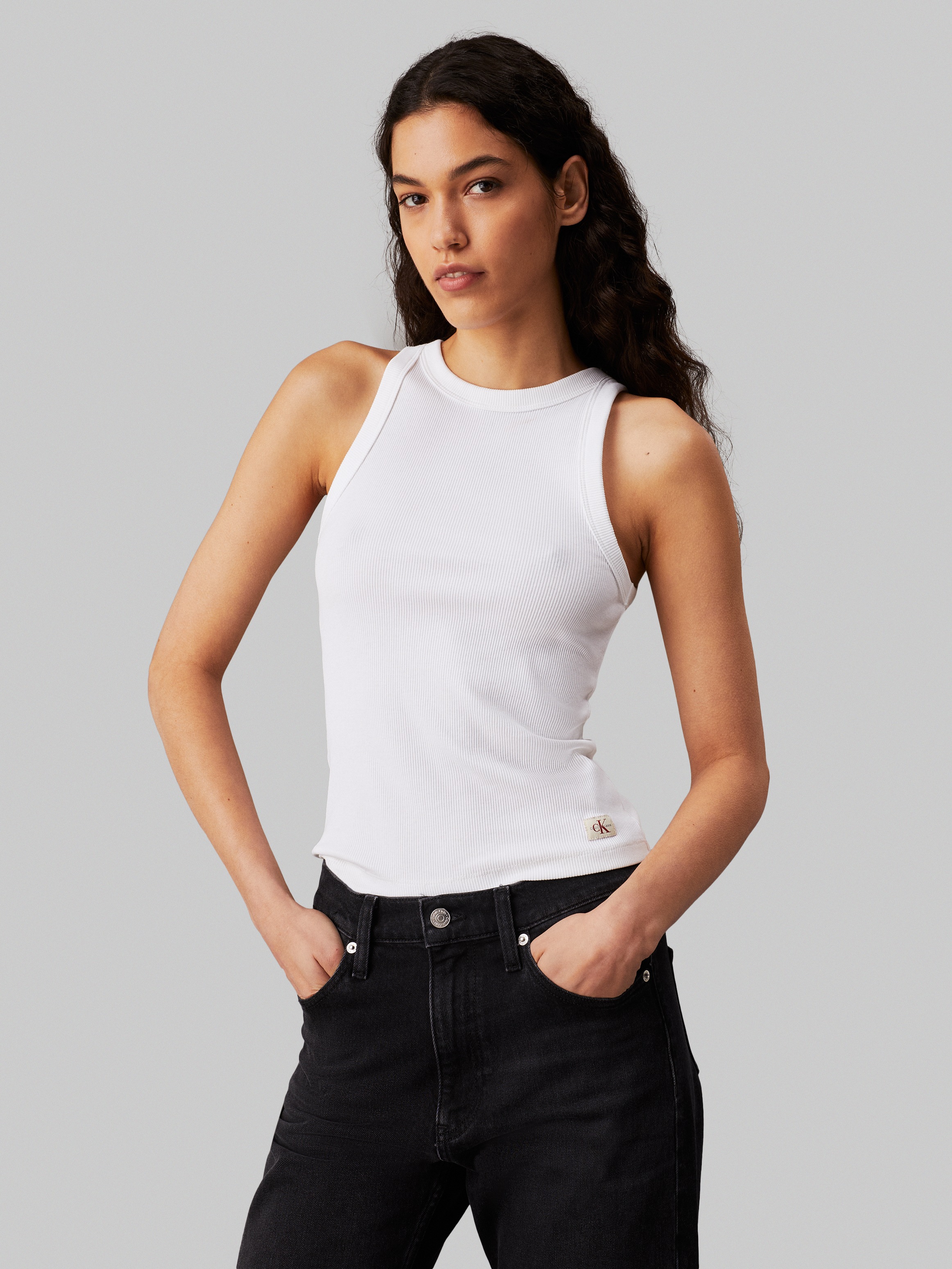 Calvin Klein Jeans Ripptanktop »WOVEN LABEL TANK TOP« mit Logoaptch