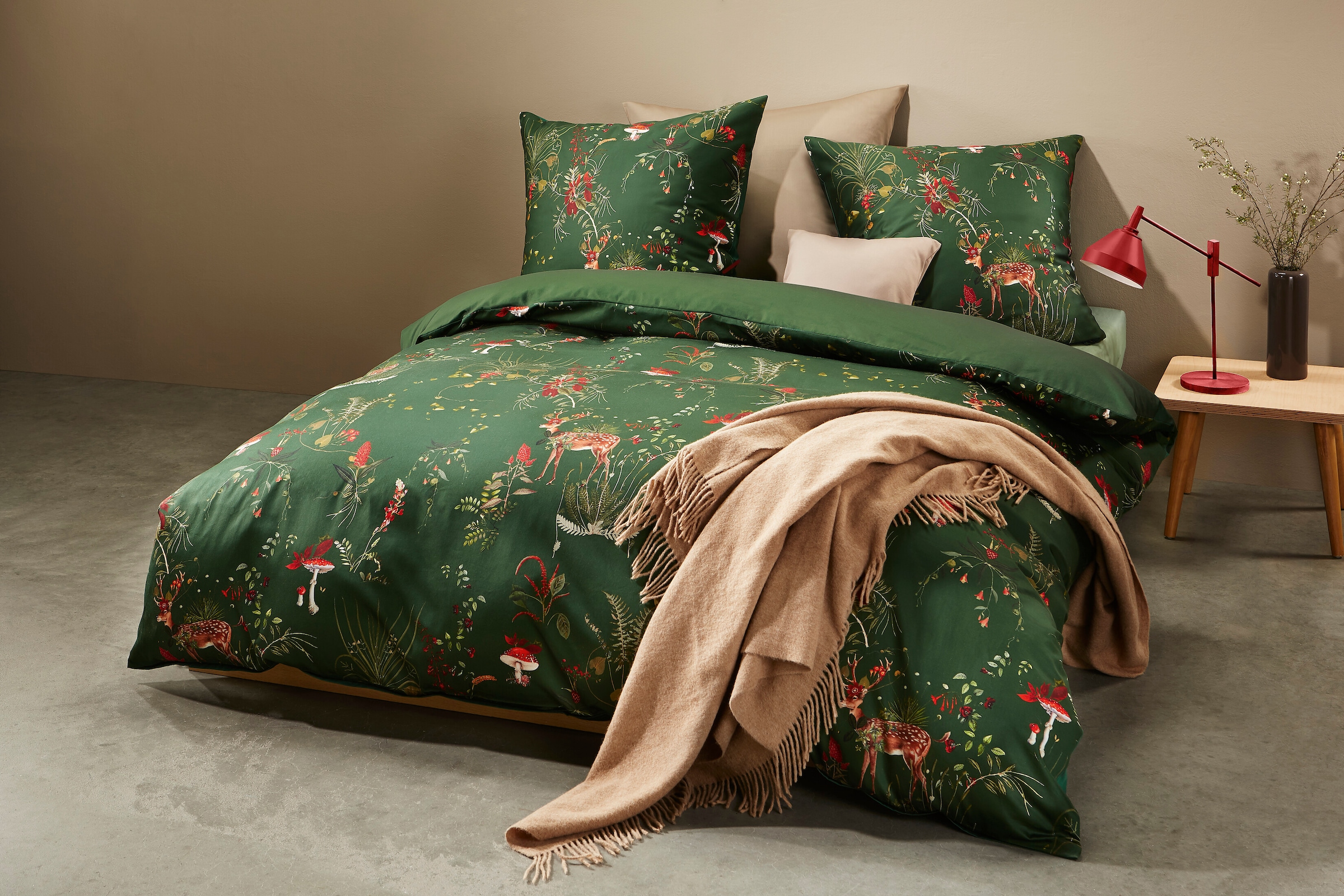 fleuresse Wendebettwäsche »Bed Art S 4291, Mako Satin«, Rehe im Zauberwald