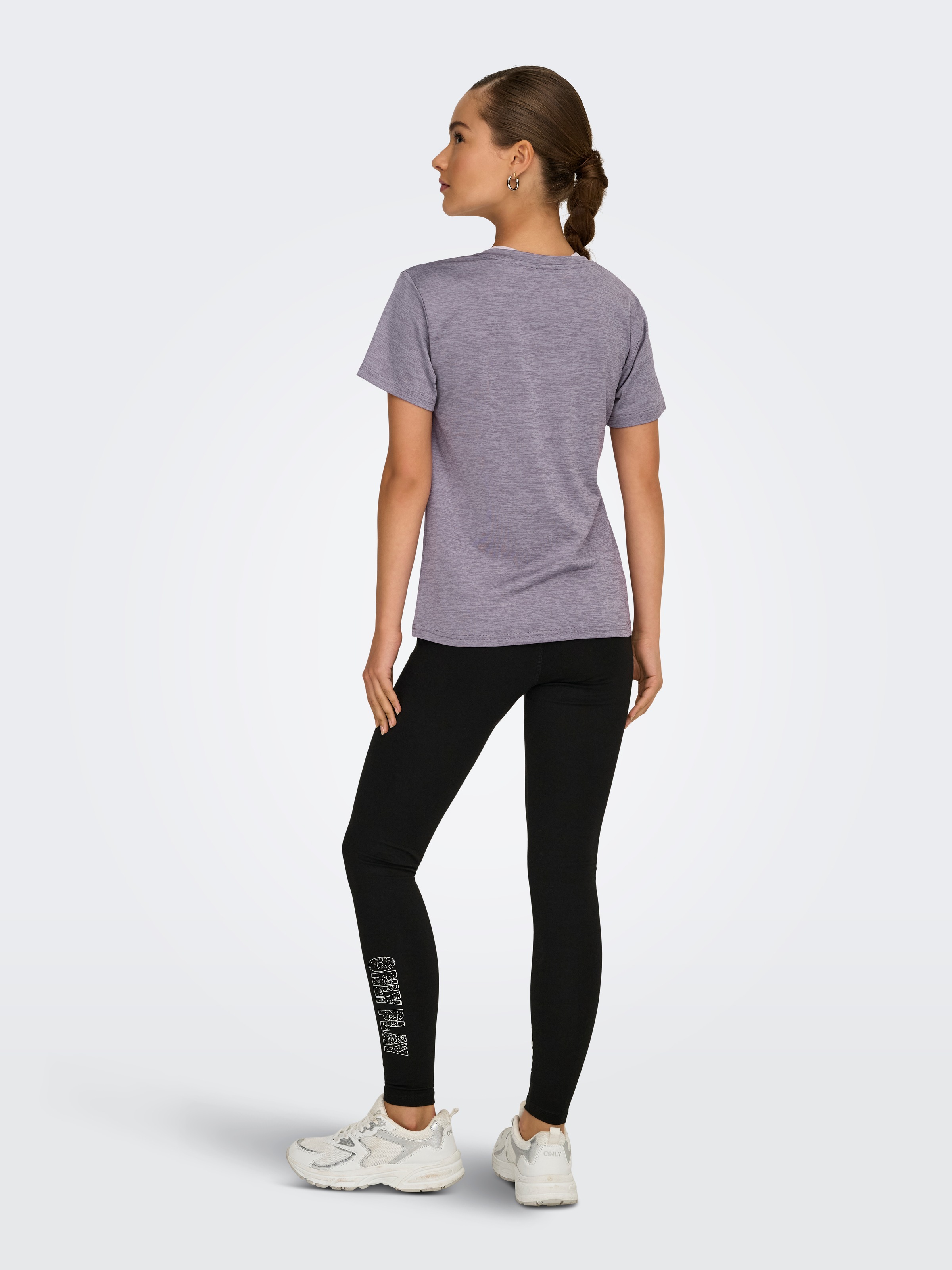 ONLY Play Trainingsshirt »ONPCORE LIFE VN SS REG TEE NOOS«, mit reflektierenden Details