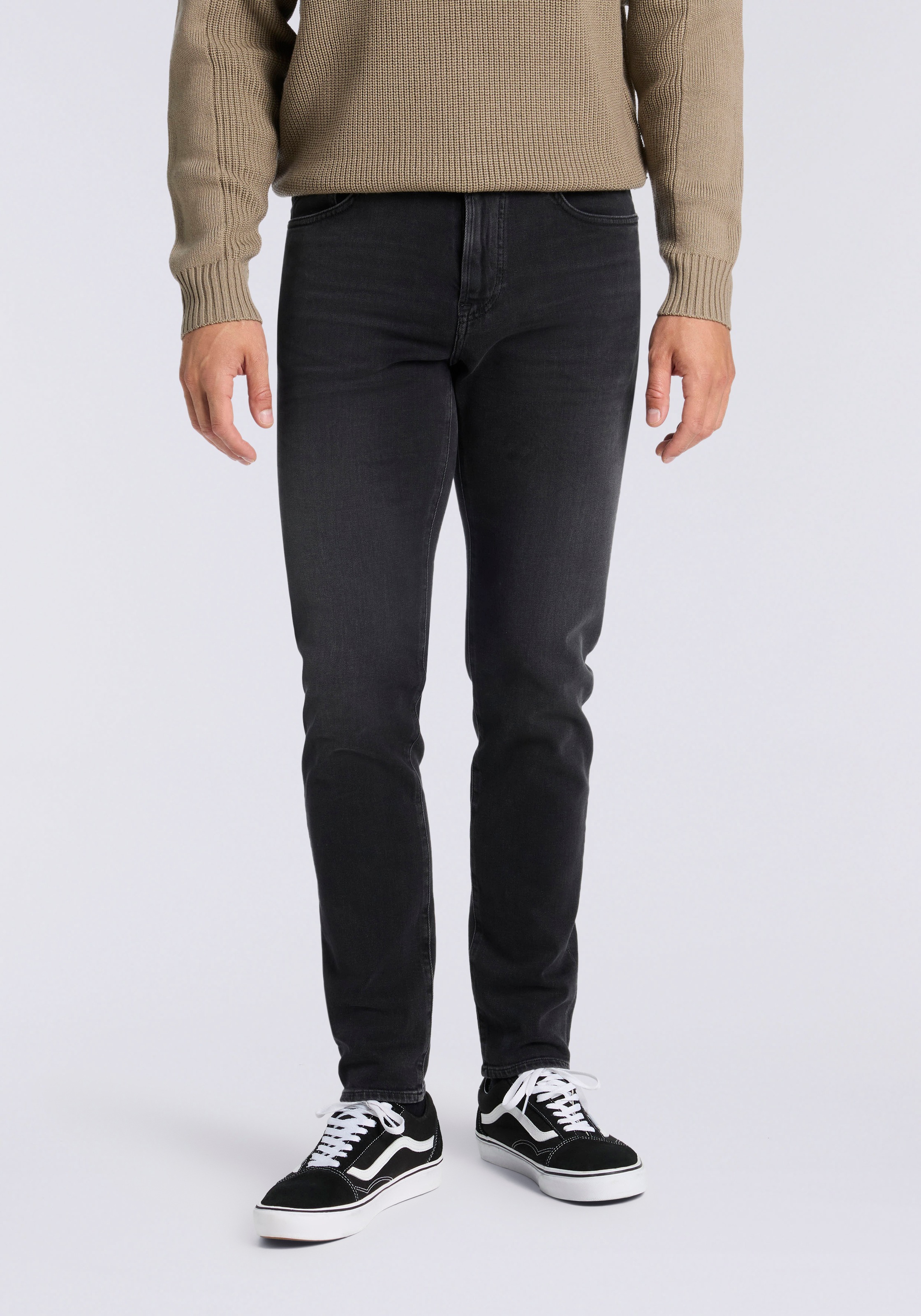 BOSS ORANGE Tapered-fit-Jeans »ONYX« in 5-Pocket-Form, komfortabler Stretch-Denim