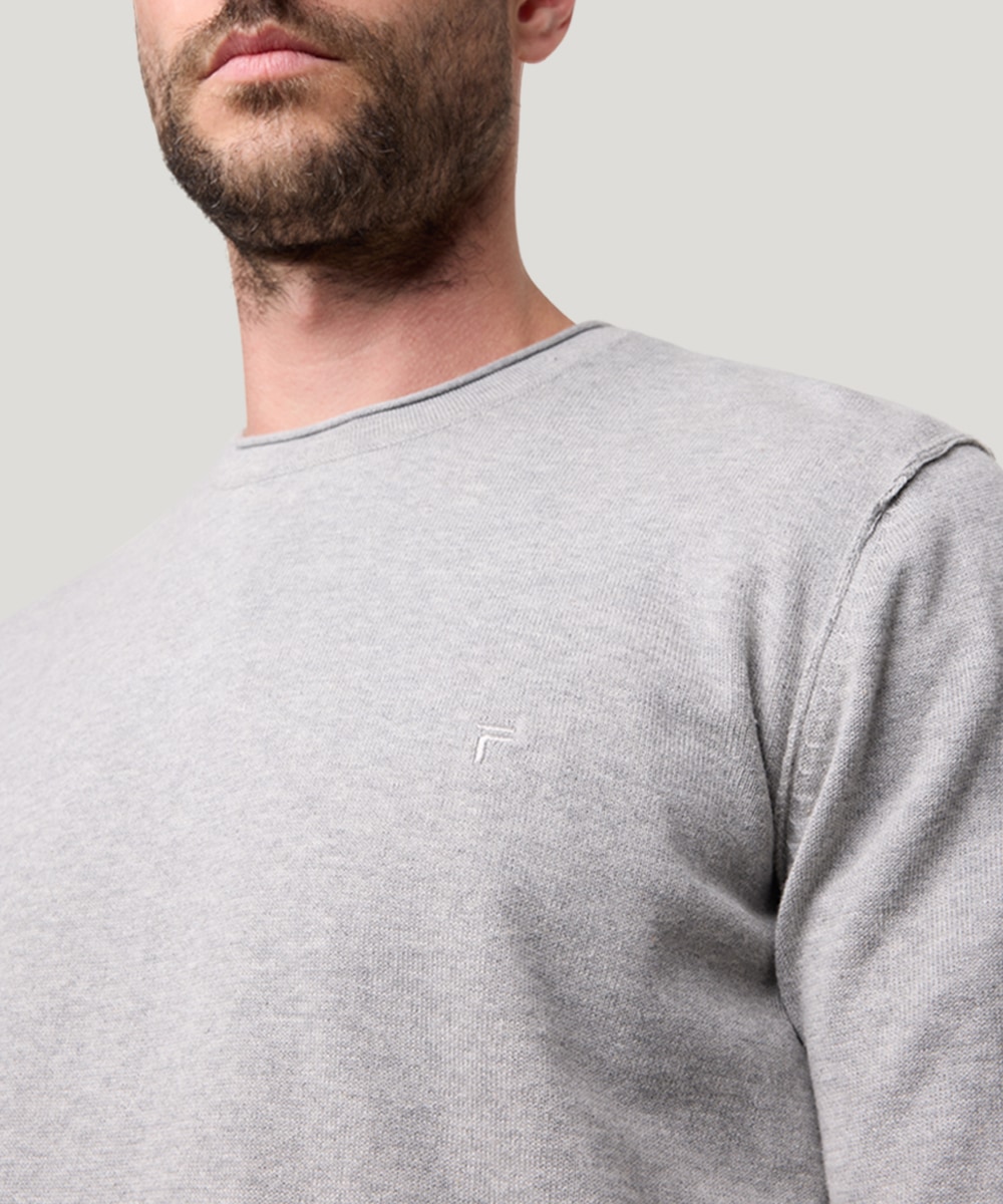 Pioneer Authentic Jeans Rundhalspullover, Ausschnitt mit Rollkante, Aussennähte